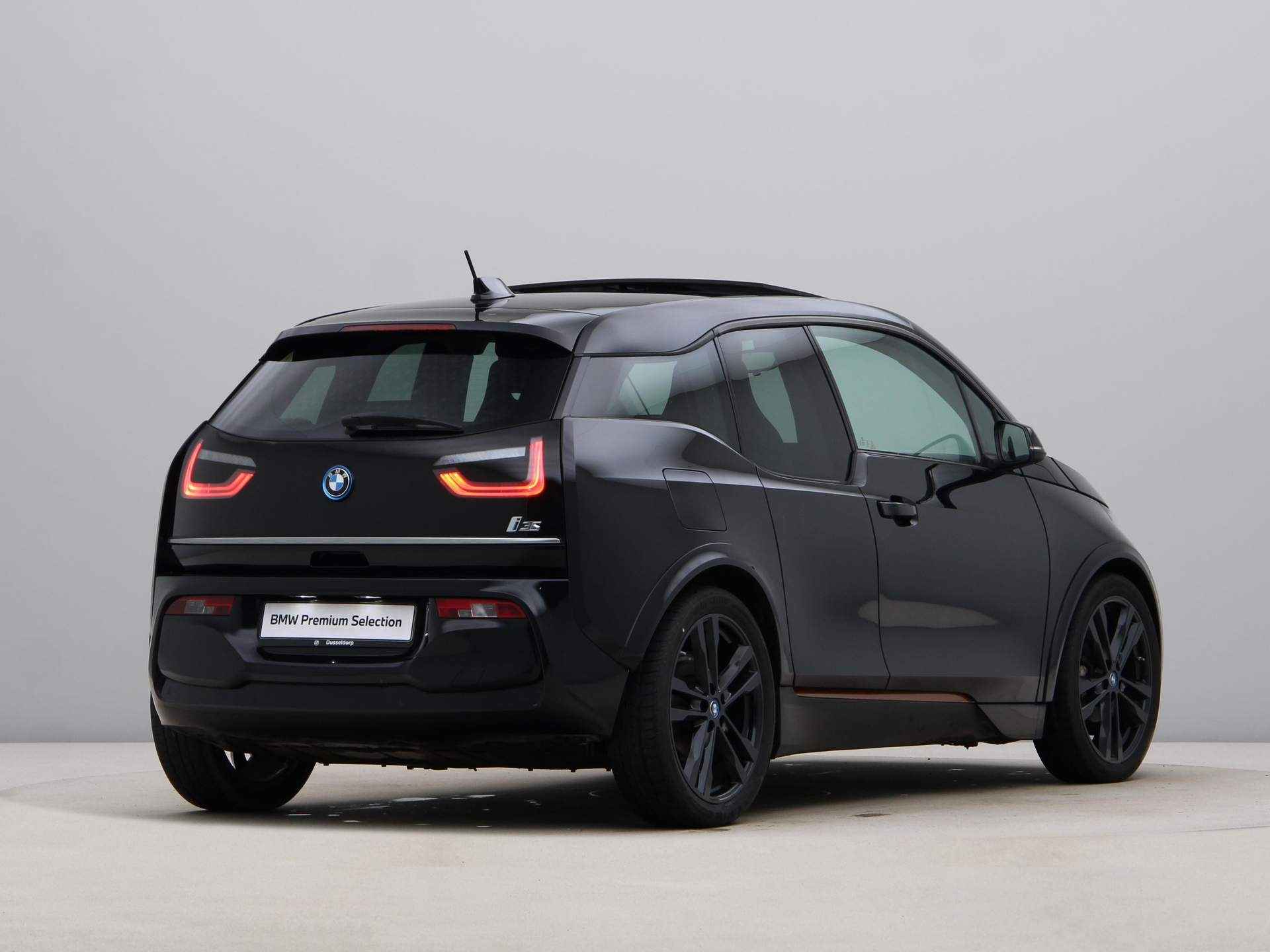 BMW i3 S 120Ah 42 kWh RoadStyle Edition - 9/24