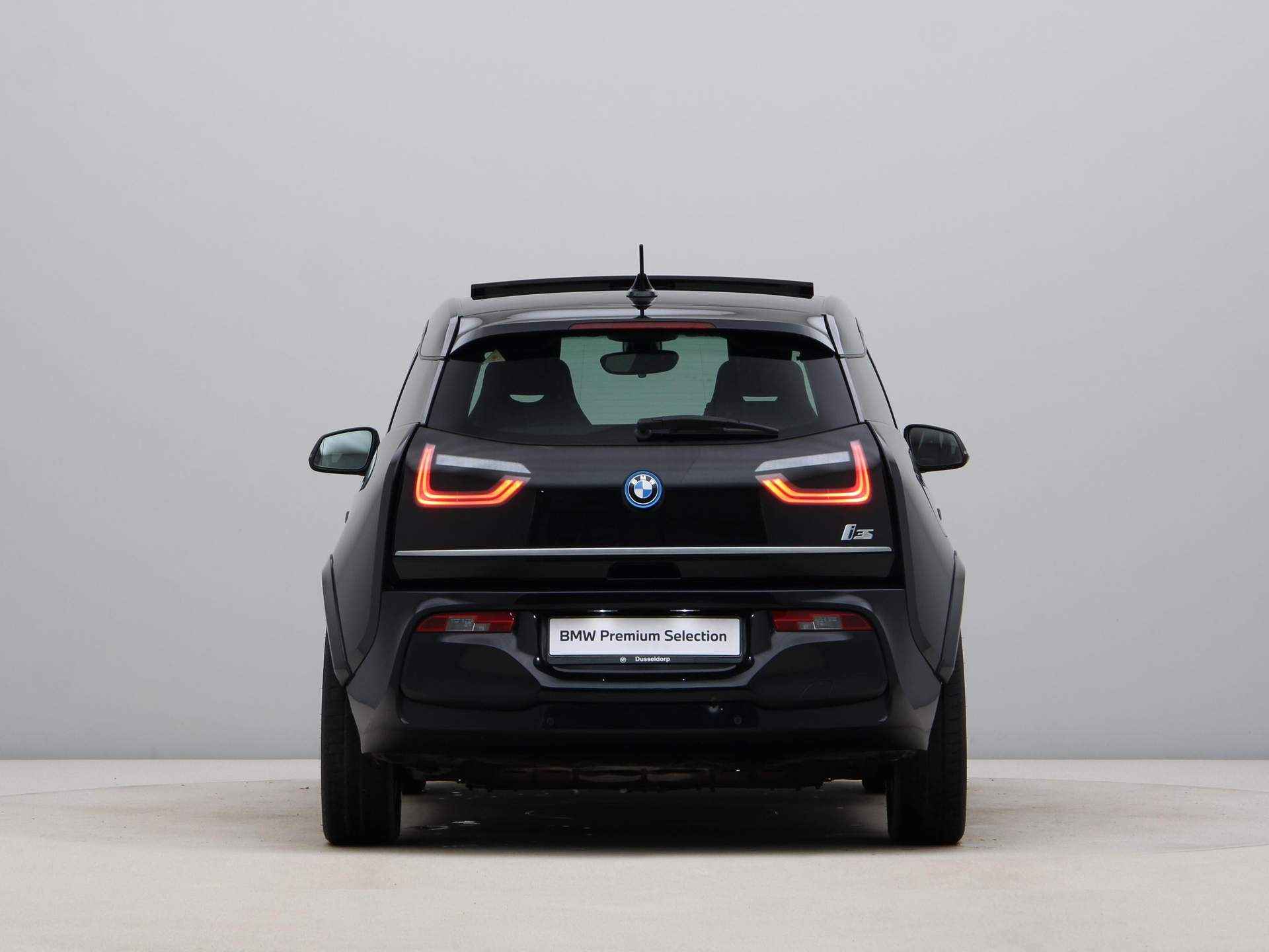 BMW i3 S 120Ah 42 kWh RoadStyle Edition - 10/24