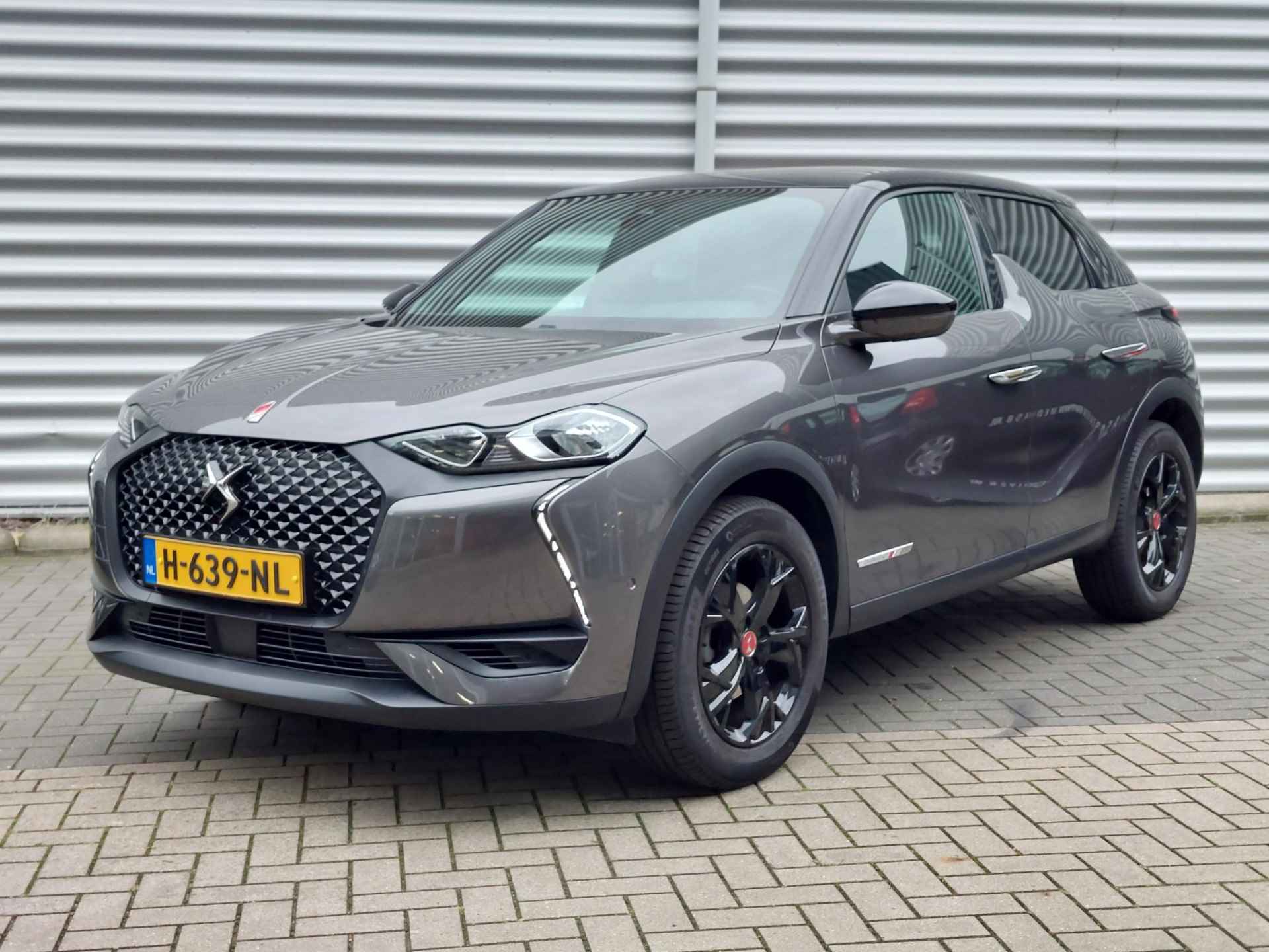 DS 3 Crossback 100 Performance Line Navi/Cam/Keyless - 35/57