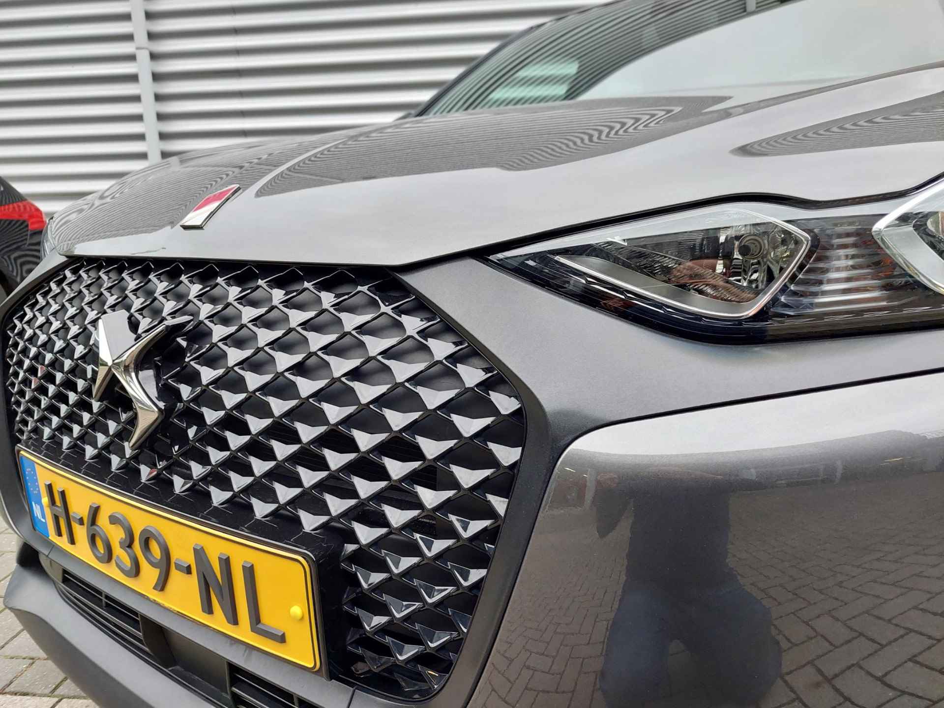 DS 3 Crossback 100 Performance Line Navi/Cam/Keyless - 44/57