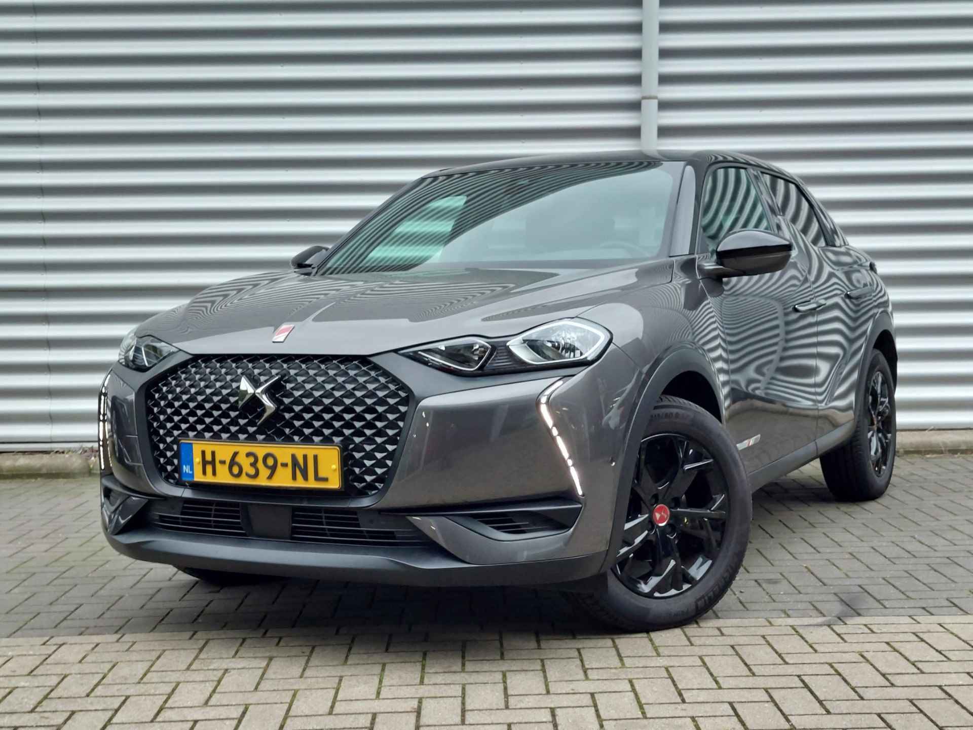 DS 3 Crossback 100 Performance Line Navi/Cam/Keyless - 56/57