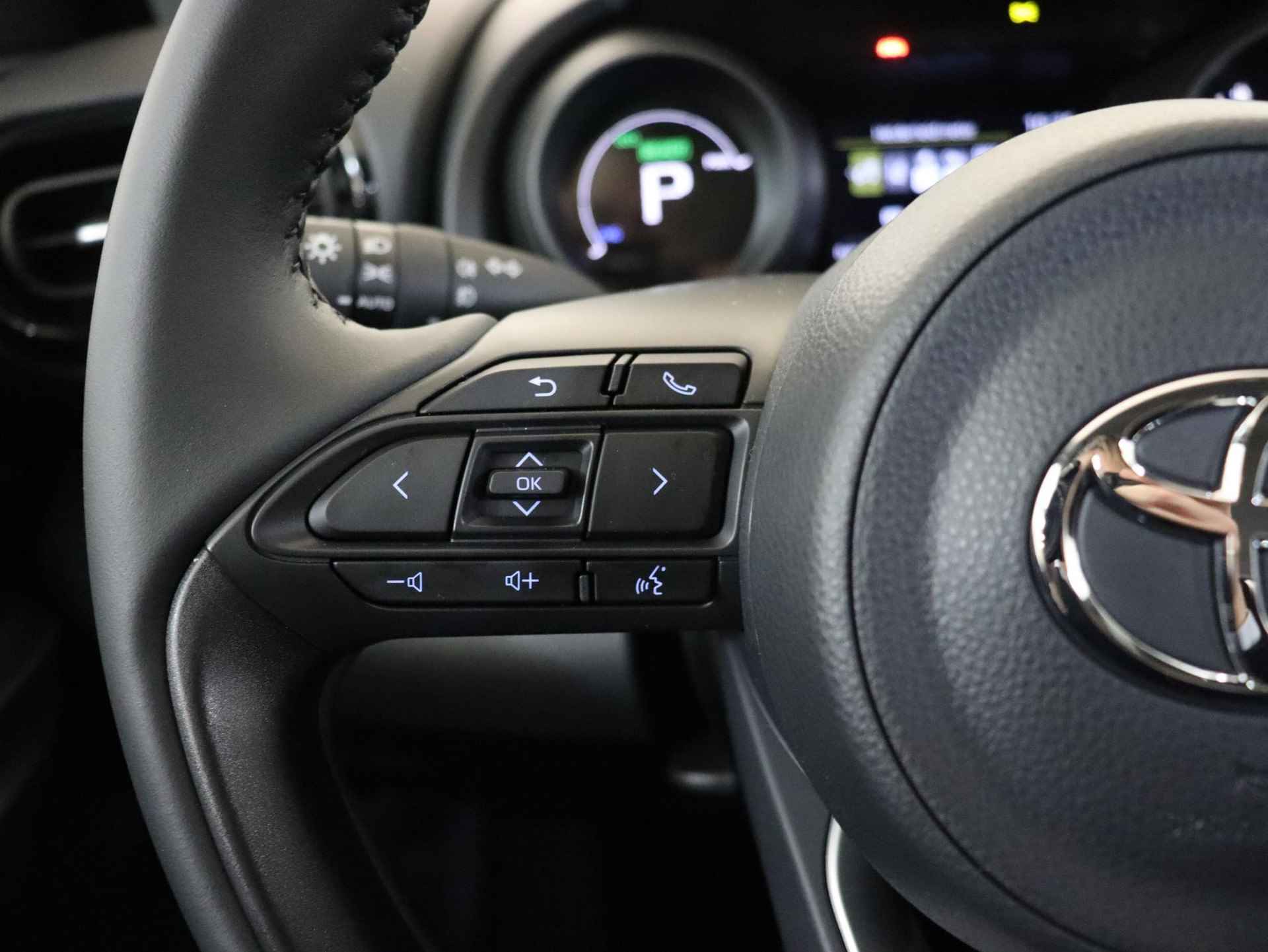 Toyota Yaris 1.5 Hybrid Dynamic Limited | Apple carplay | Android auto | Lm velgen | Bumperbeschermstrip | - 19/32