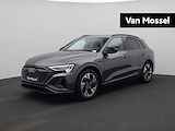 Audi Q8 e-tron 50 quattro S Edition 95 kWh 340 PK | Automaat | Navigatie Plus | Camera | 4-Zone Climate Control | Head-up display | Privacy glass | Stoelverwarming | Adaptive Cruise control | Parkeersensoren | Apple Carplay | Android Auto | LED Matrix | Fabrieksgarantie tot 2028 |