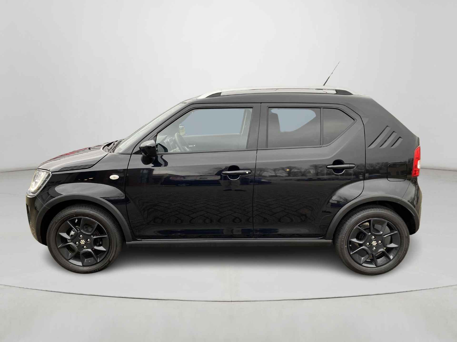 Suzuki Ignis van € 26.750 1.2 Smart Hybrid Select automaat | Carplay | LED | Navigatie - 3/25