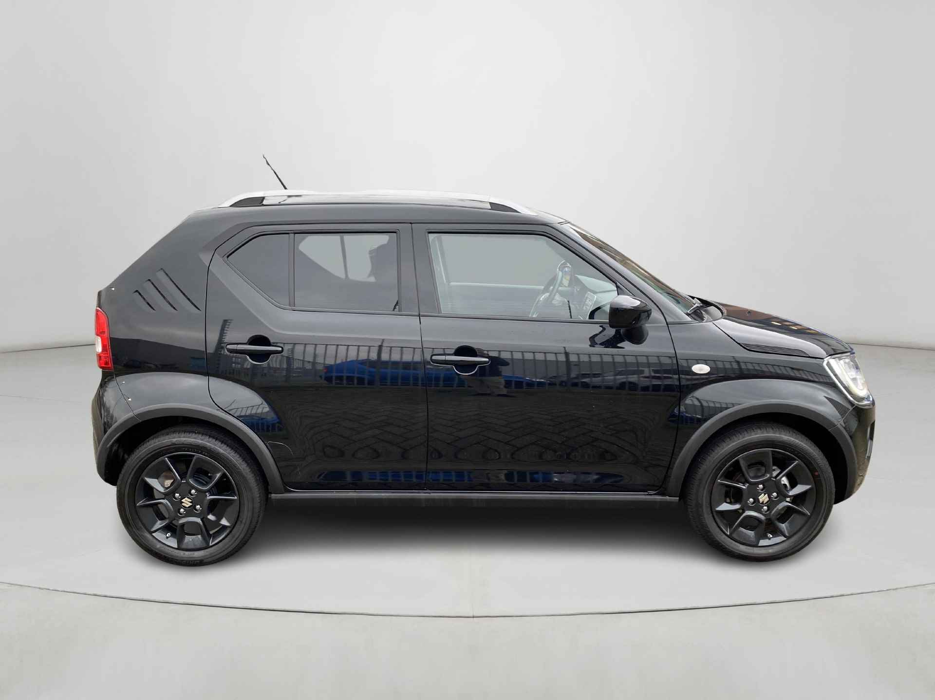 Suzuki Ignis van € 26.750 1.2 Smart Hybrid Select automaat | Carplay | LED | Navigatie - 7/25