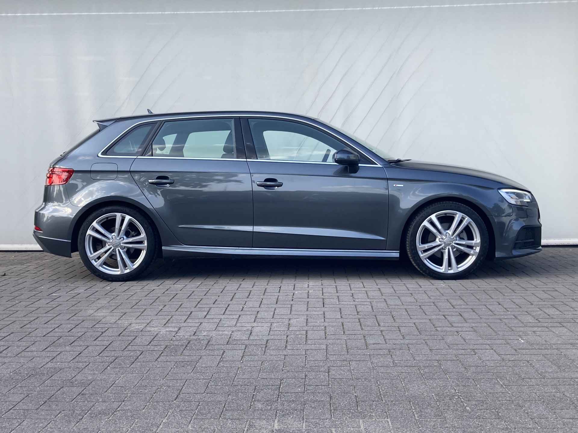 Audi A3 Sportback 1.0 TFSI 116pk | Unieke KM stand ! | Airco | Cruise | 2x S-line | PDC | Navi | - 7/42