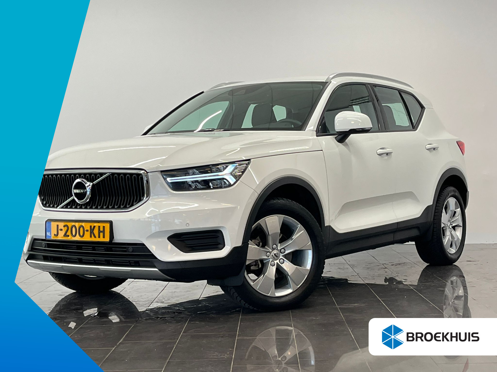 Volvo XC40 T2 Momentum | Park Assist Pack | Climate | Carplay | Trekhaak |