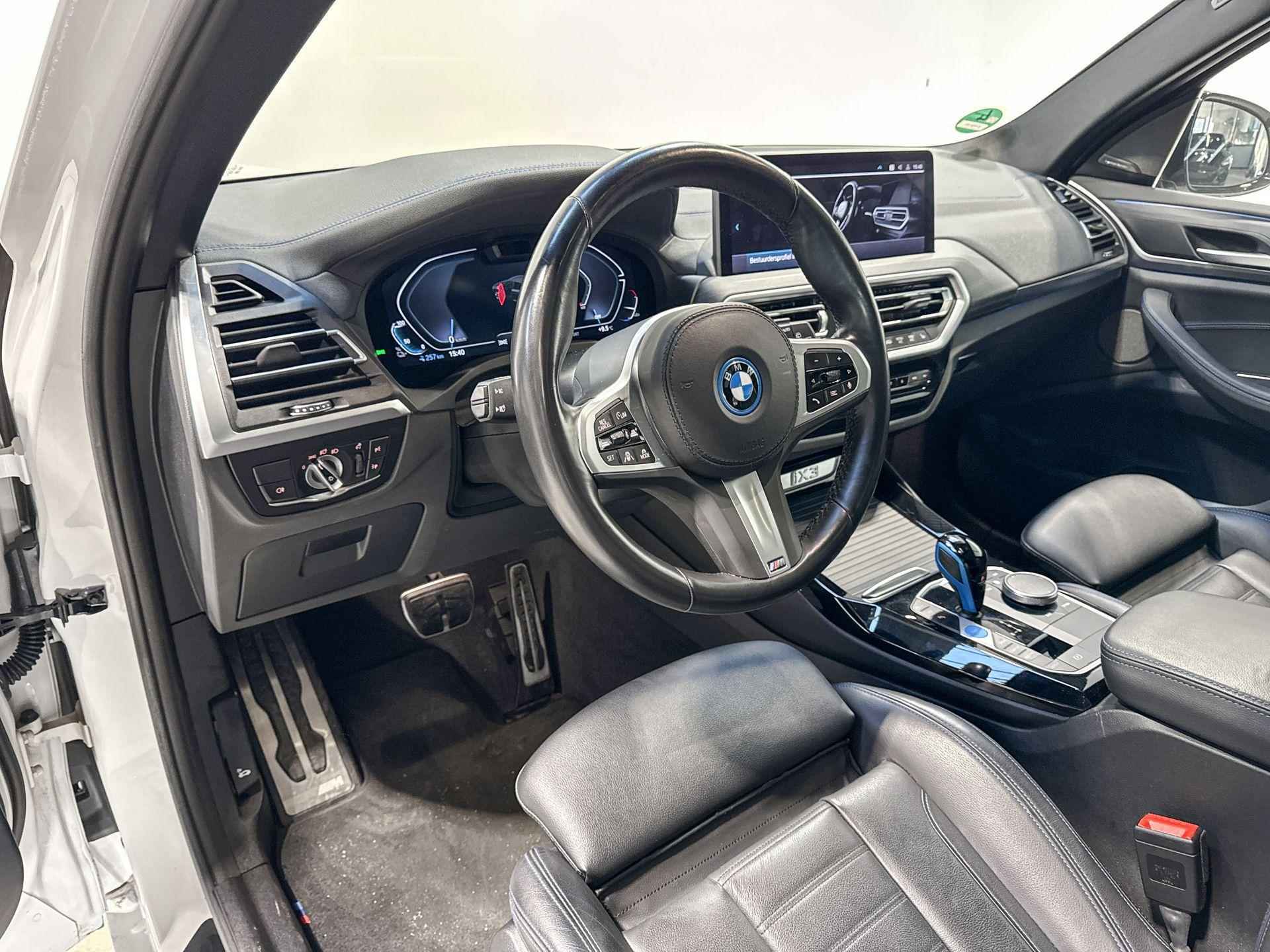 BMW iX3 High Executive M Sportpakket - 26/27