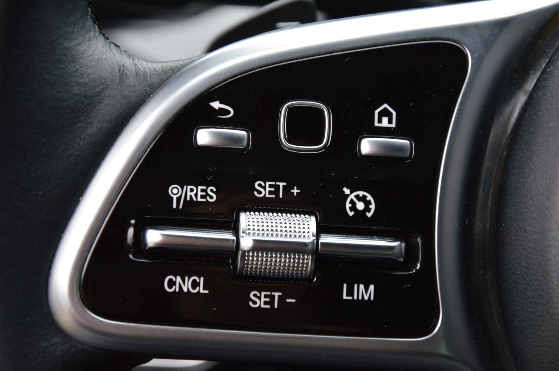 Mercedes-Benz CLA-Klasse Shooting Brake 180 Business Line AUTOMAAT | PROGRESSIVE | LED | NAVI | CAMERA | CRUISE | ENZ - 23/34