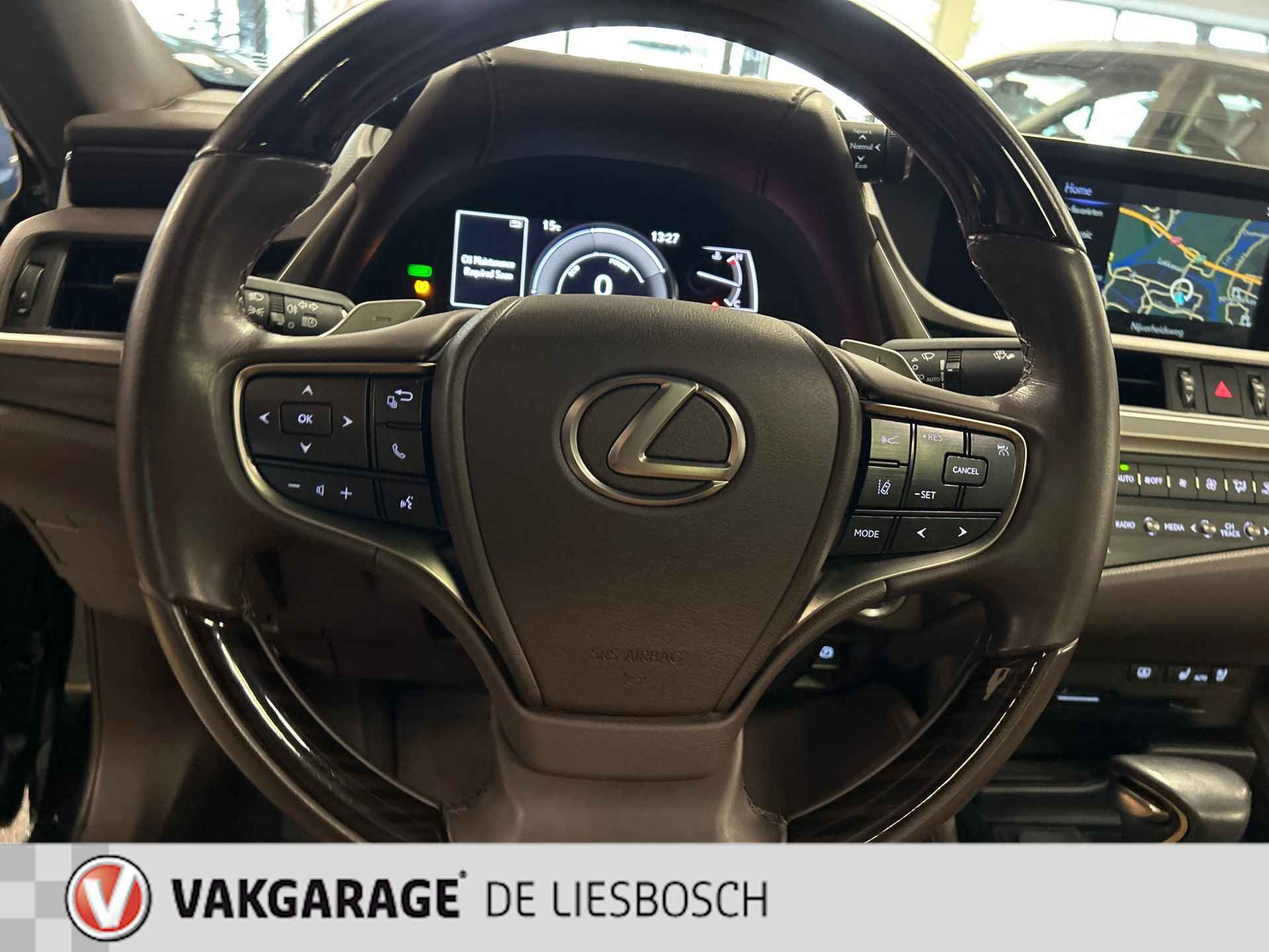 Lexus ES 300h Luxury Line/leer/navi/camera/stoel koeling verw/boeken - 13/29