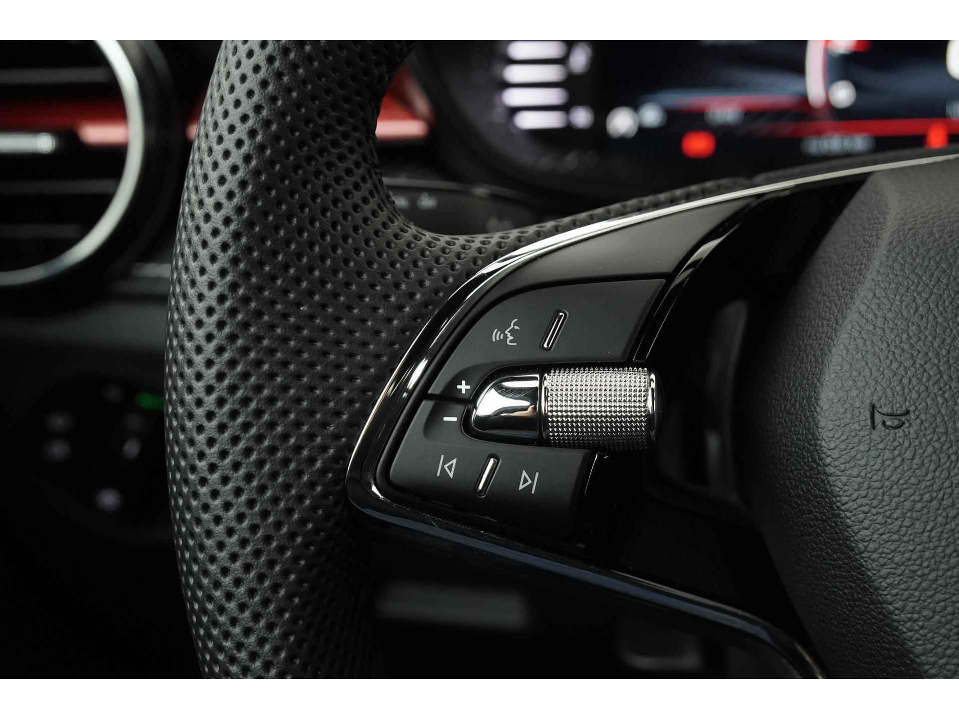 Škoda Fabia 1.0 TSI Monte Carlo | Virtual Cockpit | Camera | Apple Carplay | Zondag Open! - 8/44