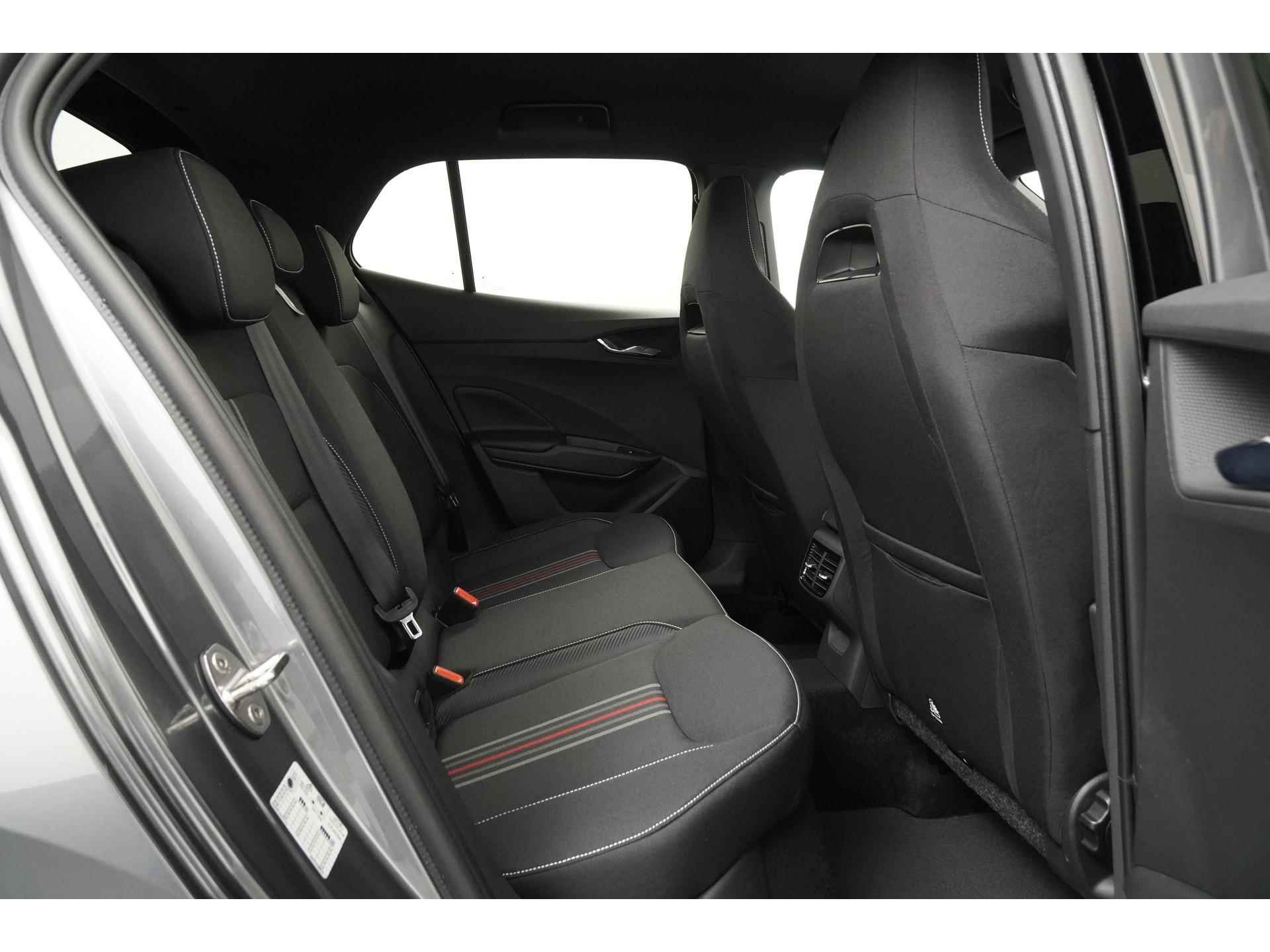 Škoda Fabia 1.0 TSI Monte Carlo | Virtual Cockpit | Camera | Apple Carplay | Zondag Open! - 28/44