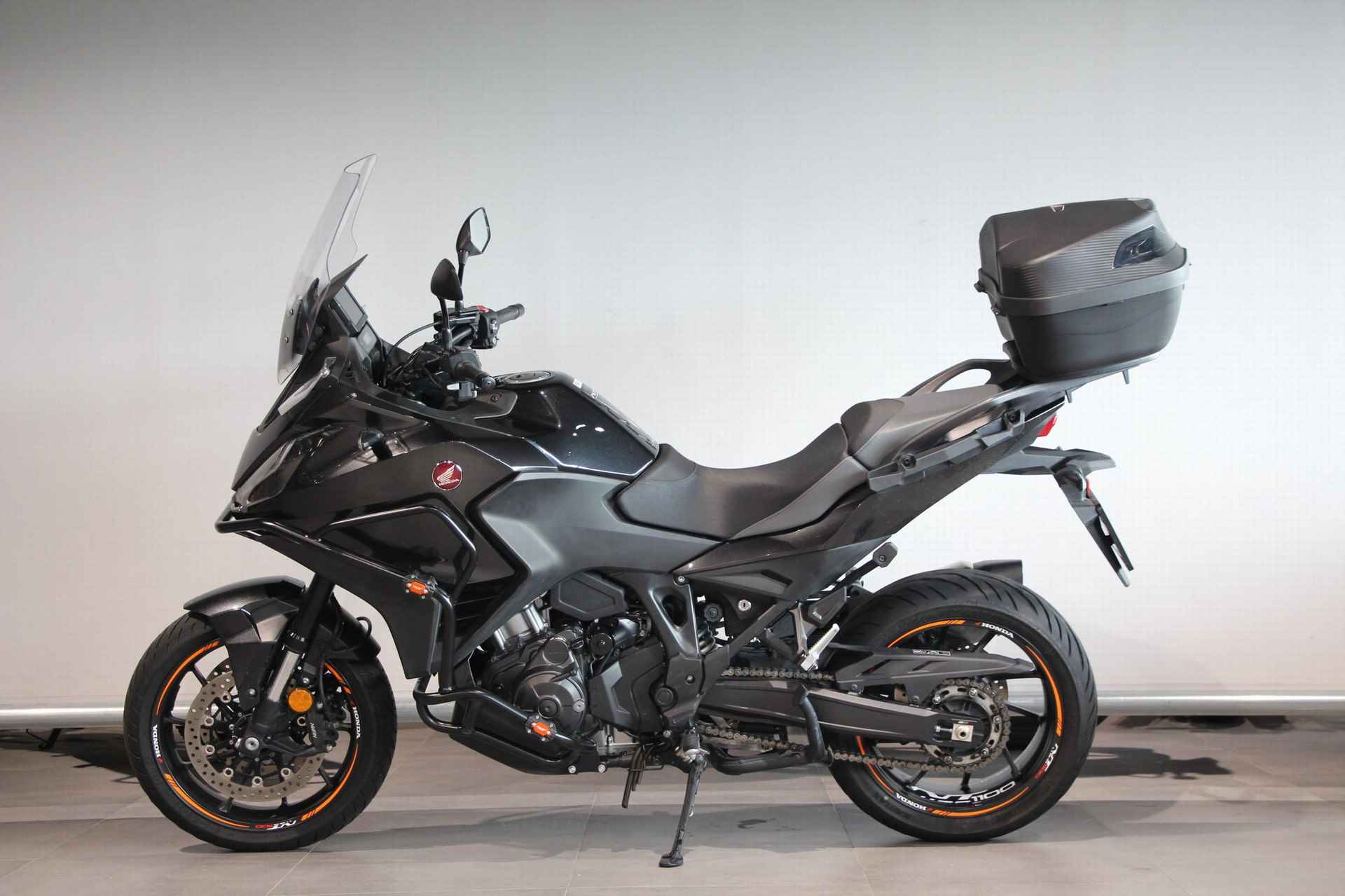 Honda NT 1100 DCT - 5/13