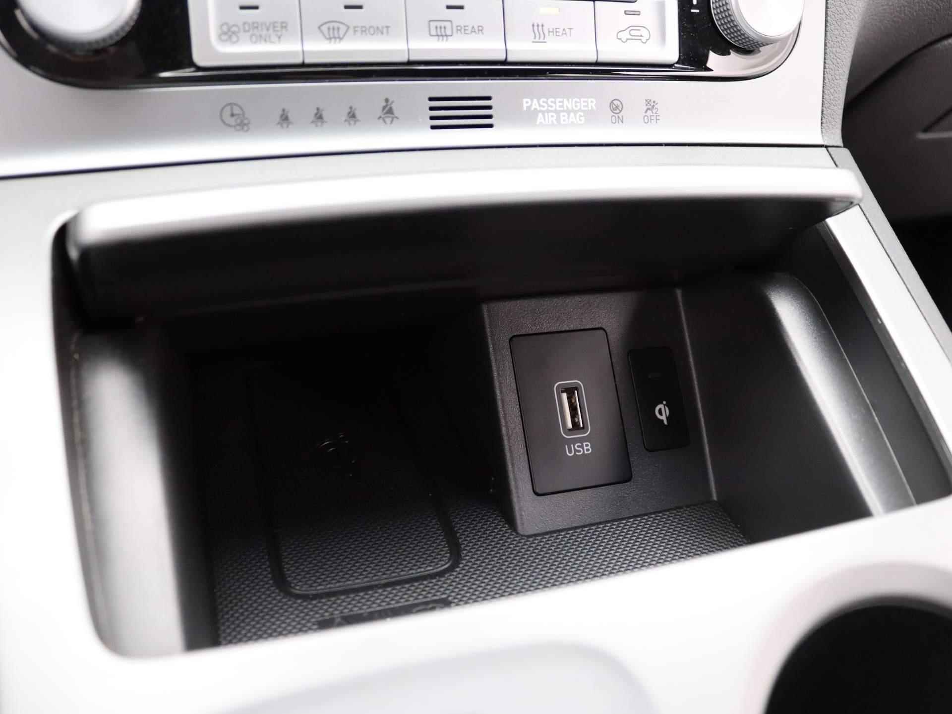 Hyundai Kona EV Fashion 64 kWh | Navigatie | Cruise Control | Achteruitrijcamera | Airco | - 22/47