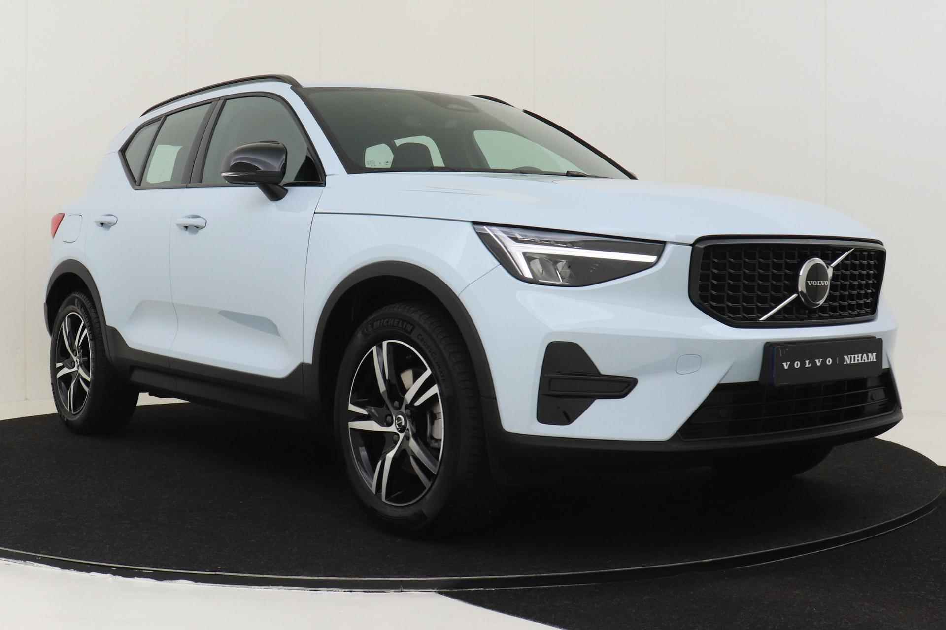 Volvo XC40 B4 (M-HYBRID) PLUS DARK -CAMERA|ADAP.CRUISE|VERW.VOORRUIT|TREKHAAK - 10/56