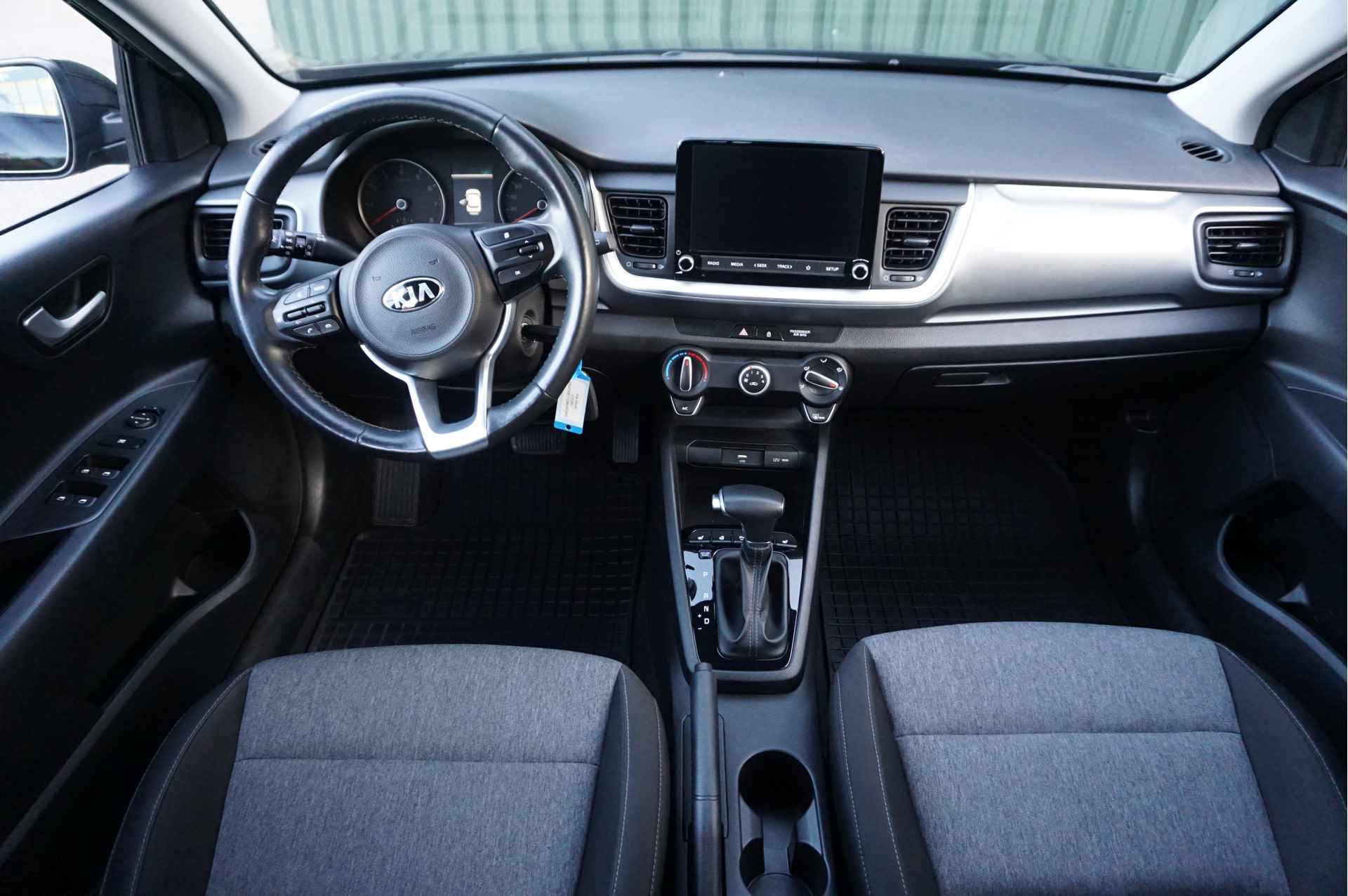 Kia Stonic 1.0 T-GDI Automaat Mild-Hybrid + Carplay/ Airco/ Camera/ Mooie auto/ Garantie! - 8/38