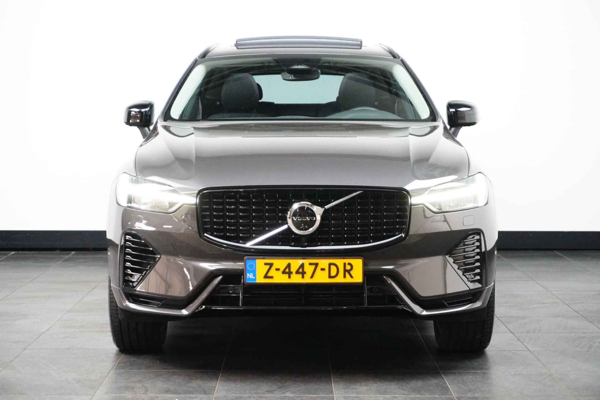 Volvo XC60 Recharge T6 AWD Plus Bright Long Range | Climate Pro Pack | 360o Camera | Panoramadak | Parkeerverwarming | Getint glas | Trekha - 3/34