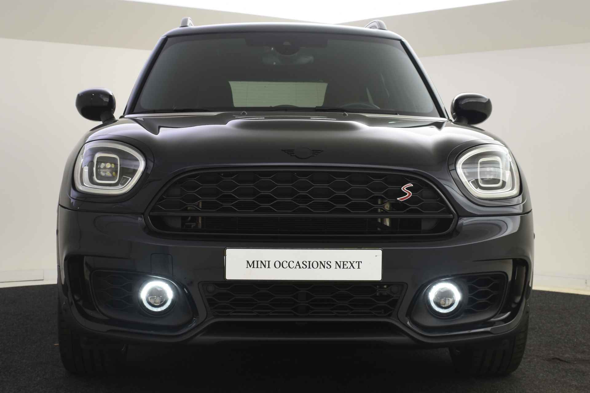 MINI Countryman Cooper S JCW Automaat / Panoramadak / Achteruitrijcamera / JCW Sportstoelen / Active Cruise Control / Head-Up / Park Assistant / Comfort Access - 22/49