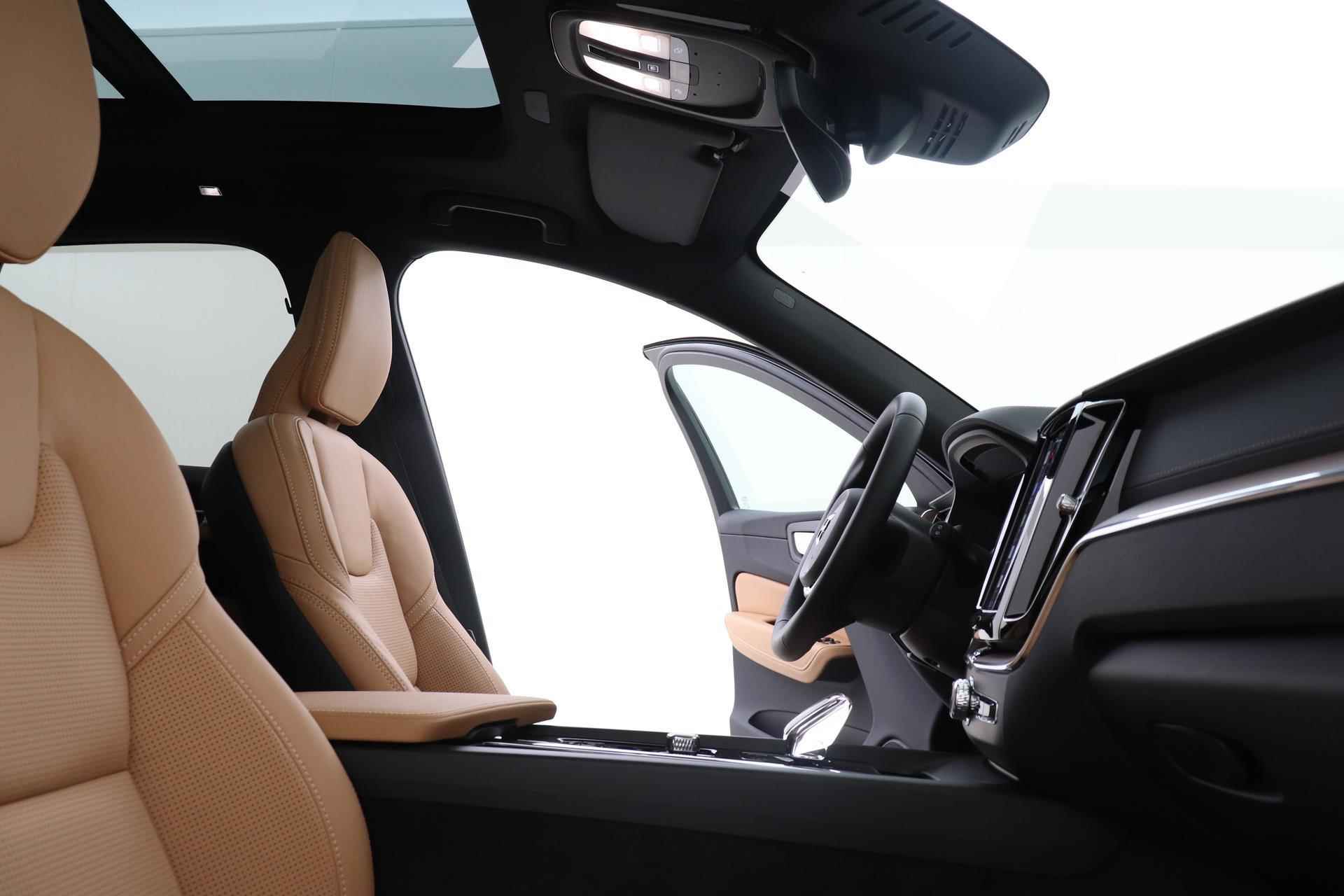 Volvo XC60 T6 AWD ULTIMATE DARK FULL OPTIONS|BOWERS & WILKENS|360 CAMERA|ALARMKLASSE 3|MASSAGE STOELEN - 50/65