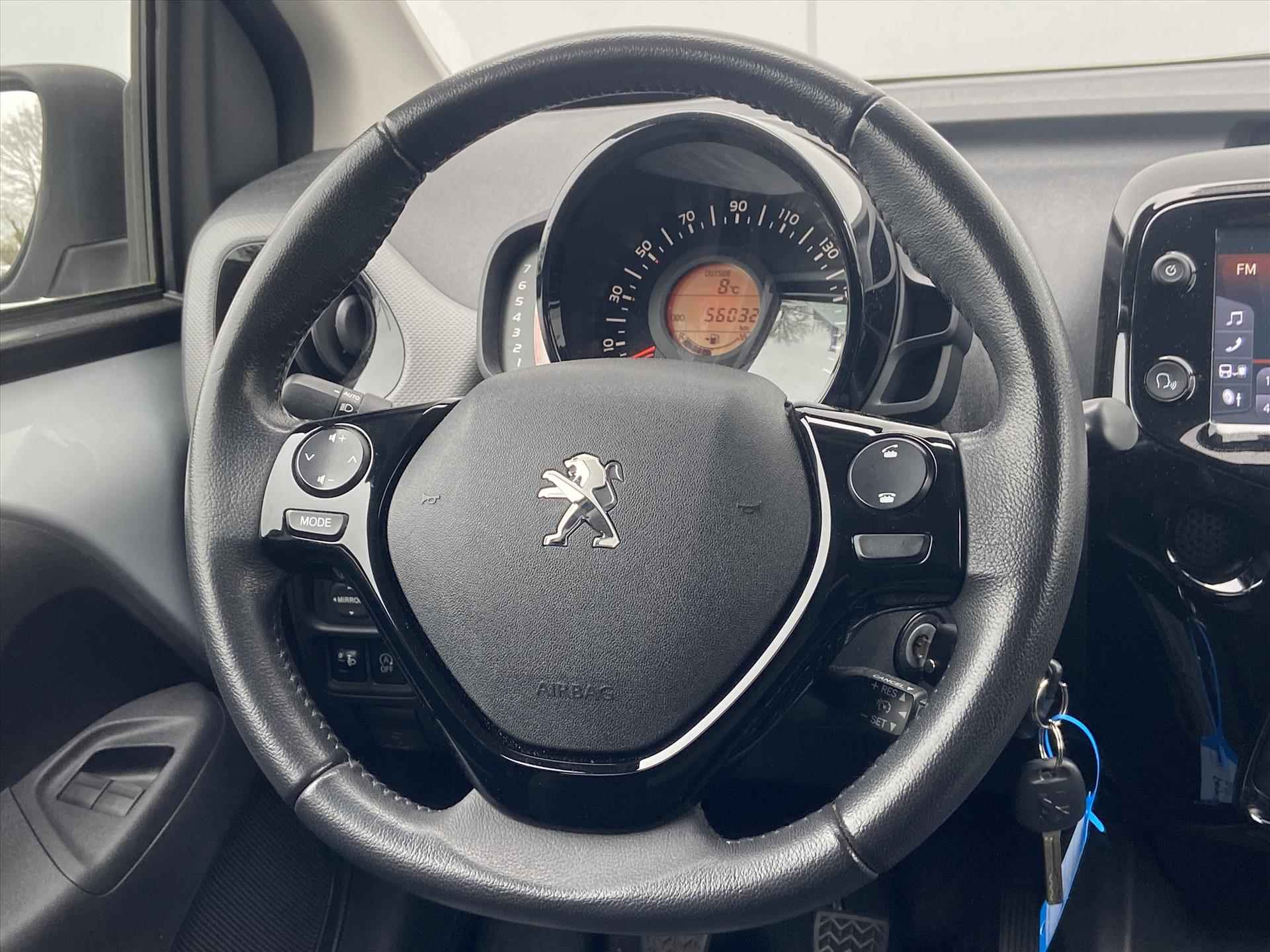 Peugeot 108 1.0 e-VTi 72pk 5D Allure I Carplay | Lichtmetalen Velgen 15" I Cruise Control I Camera I Bluetooth I Climate Control I - 19/28