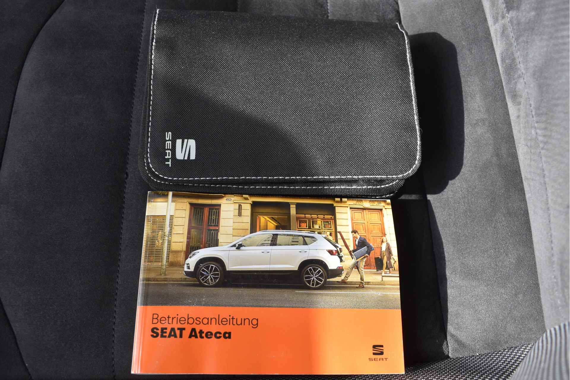 SEAT Ateca 1.5 TSI Xcellence Business Intense | Vol | Pano.dak | Camera | Keyless | Sfeerverl | Carplay | Full LED | LM-Velgen - 28/77