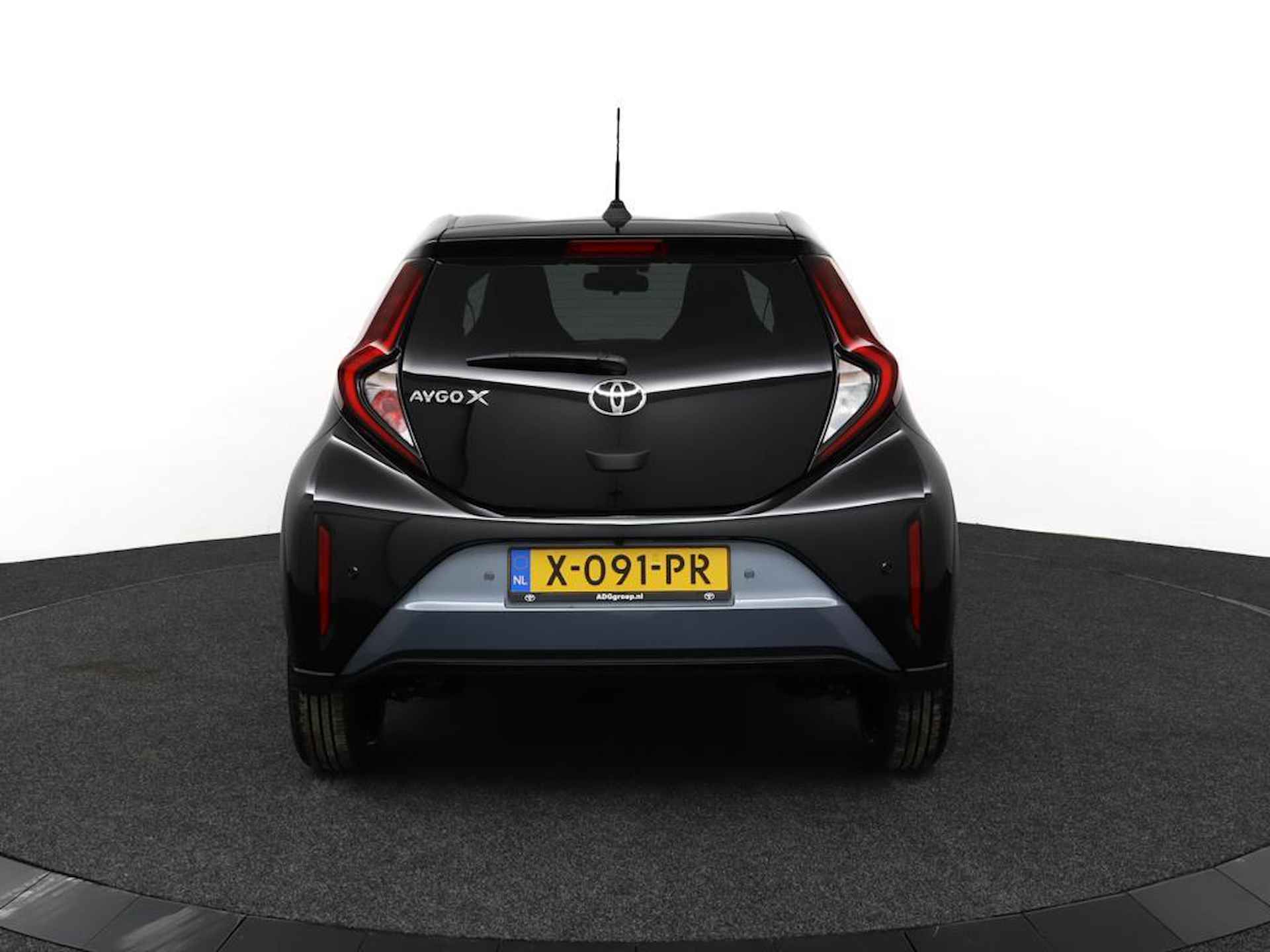 Toyota Aygo X 1.0 VVT-i MT Premium | Demovoordeel! | Adaptive Cruise Control | JBL Audio |  Apple Carplay | Android Auto | Parkeersensoren | Achteruitrijcamera | - 34/53