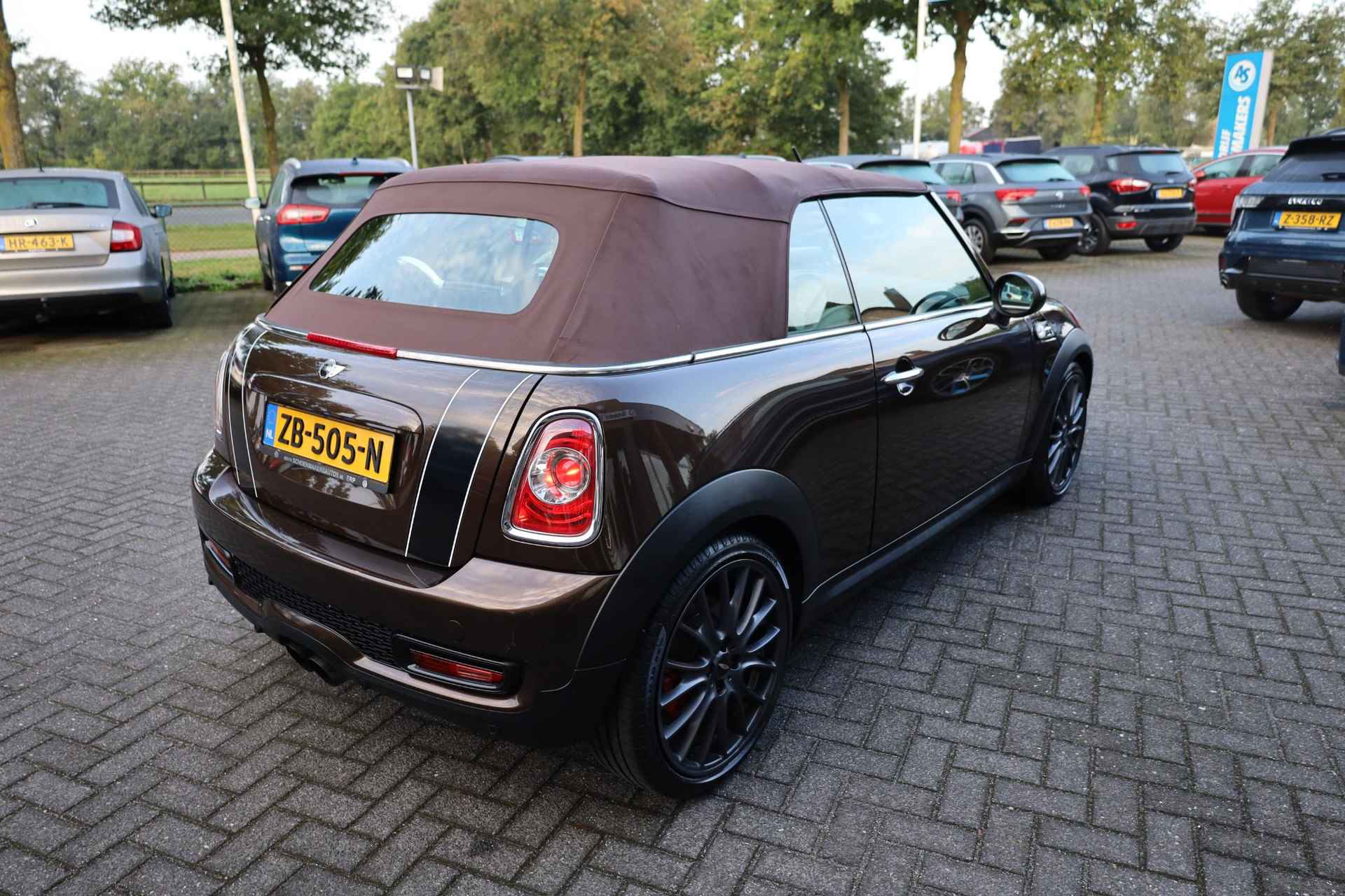 Mini Mini Cabrio 1.6 John Cooper Works Chili LEER RUIT+STOELVERWARMING 18"LMV CLIMA - 29/40