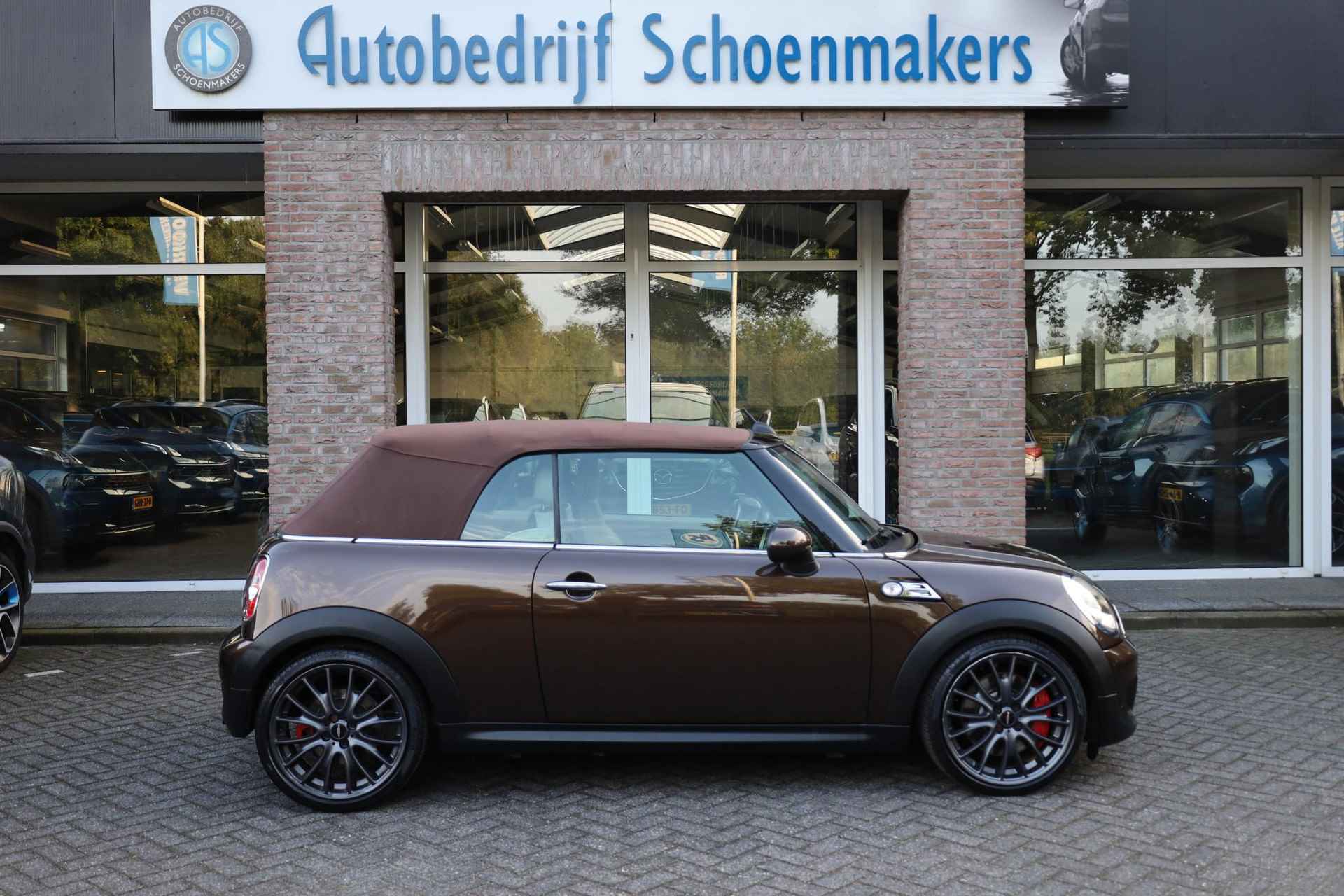 Mini Mini Cabrio 1.6 John Cooper Works Chili LEER RUIT+STOELVERWARMING 18"LMV CLIMA - 5/40