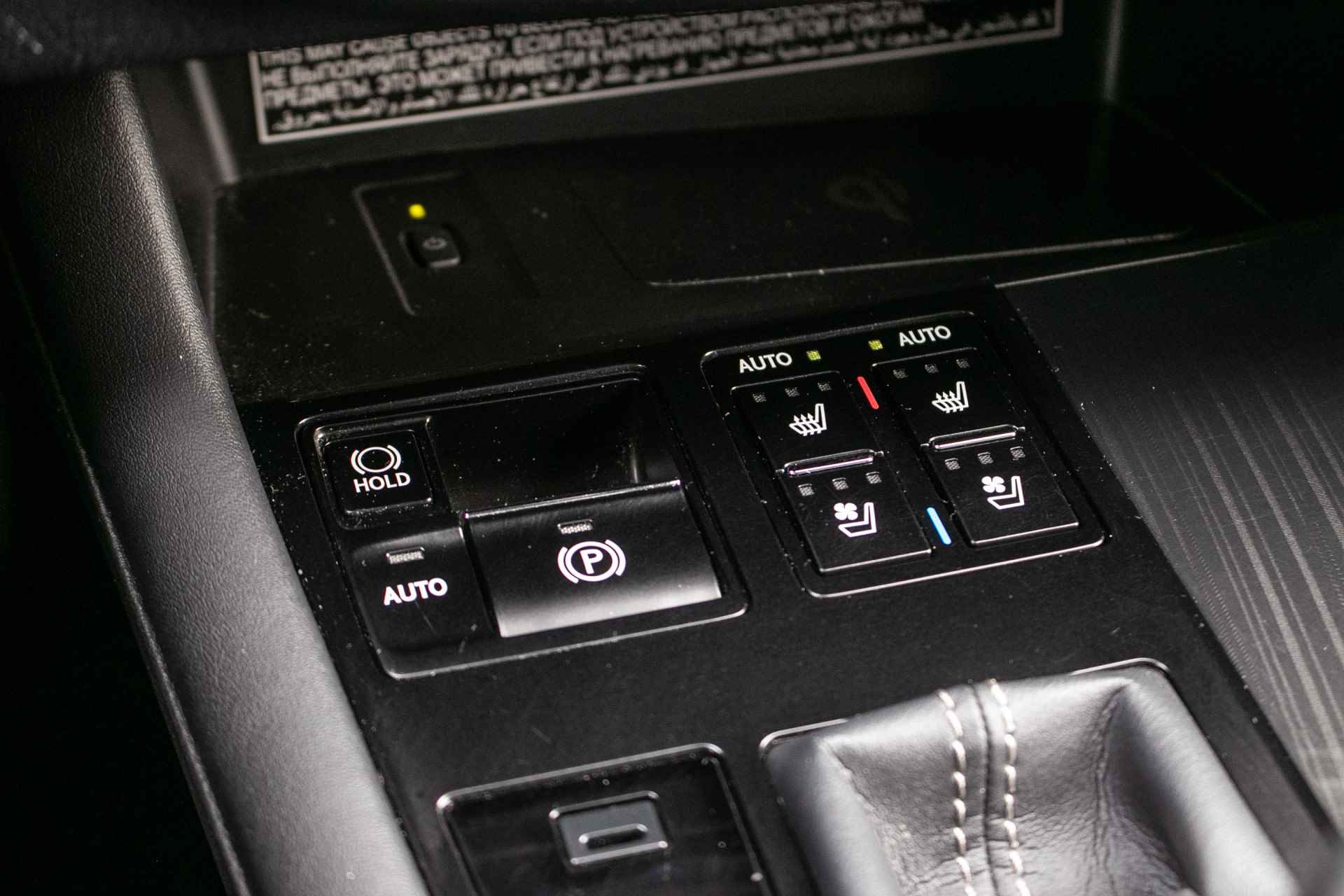 Lexus RX 450h 4WD Luxury Line All-in rijklaarprijs | Ad. Cruise | Trekhaak | Dealeronderh. - 26/59