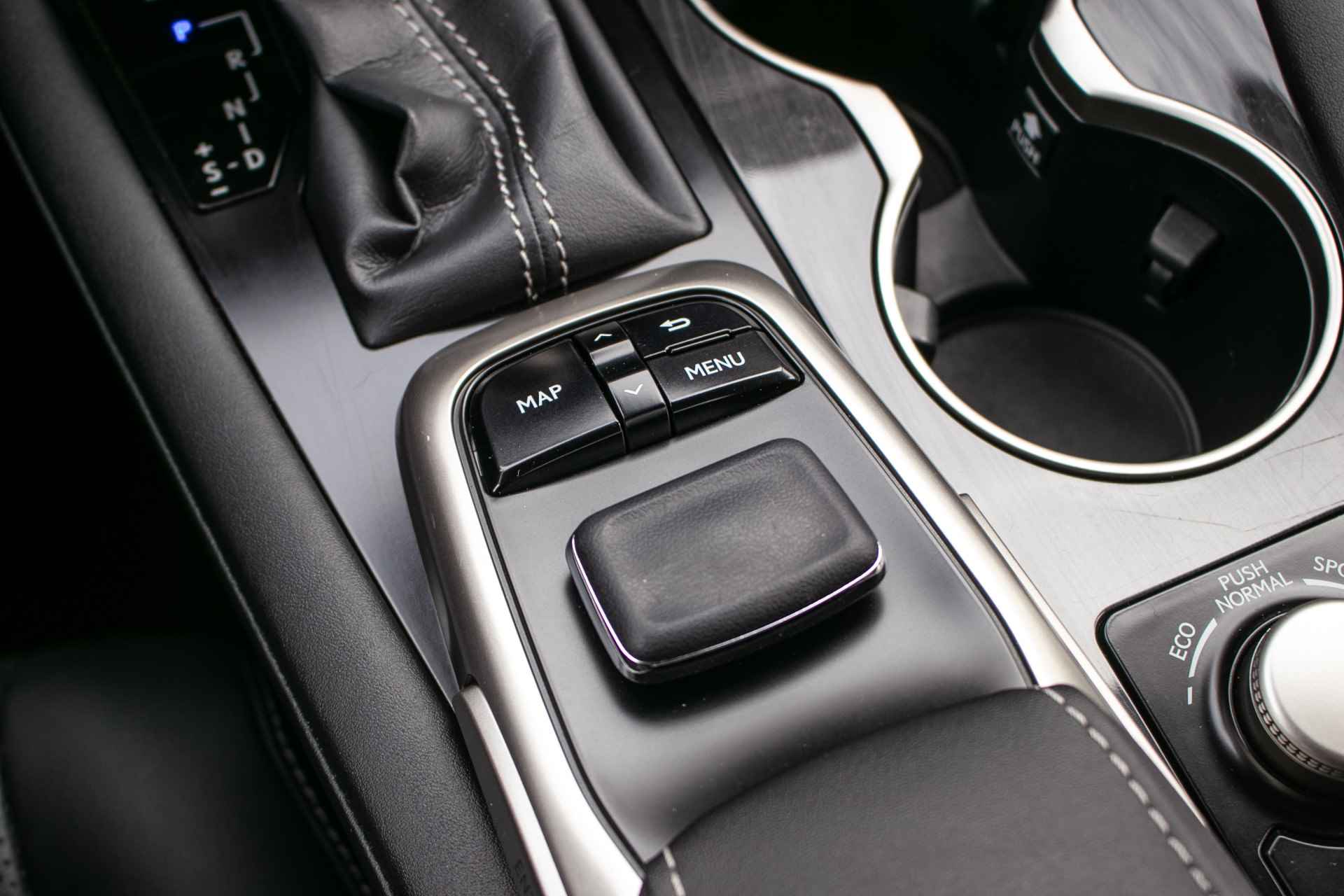 Lexus RX 450h 4WD Luxury Line All-in rijklaarprijs | Ad. Cruise | Trekhaak | Dealeronderh. - 31/59