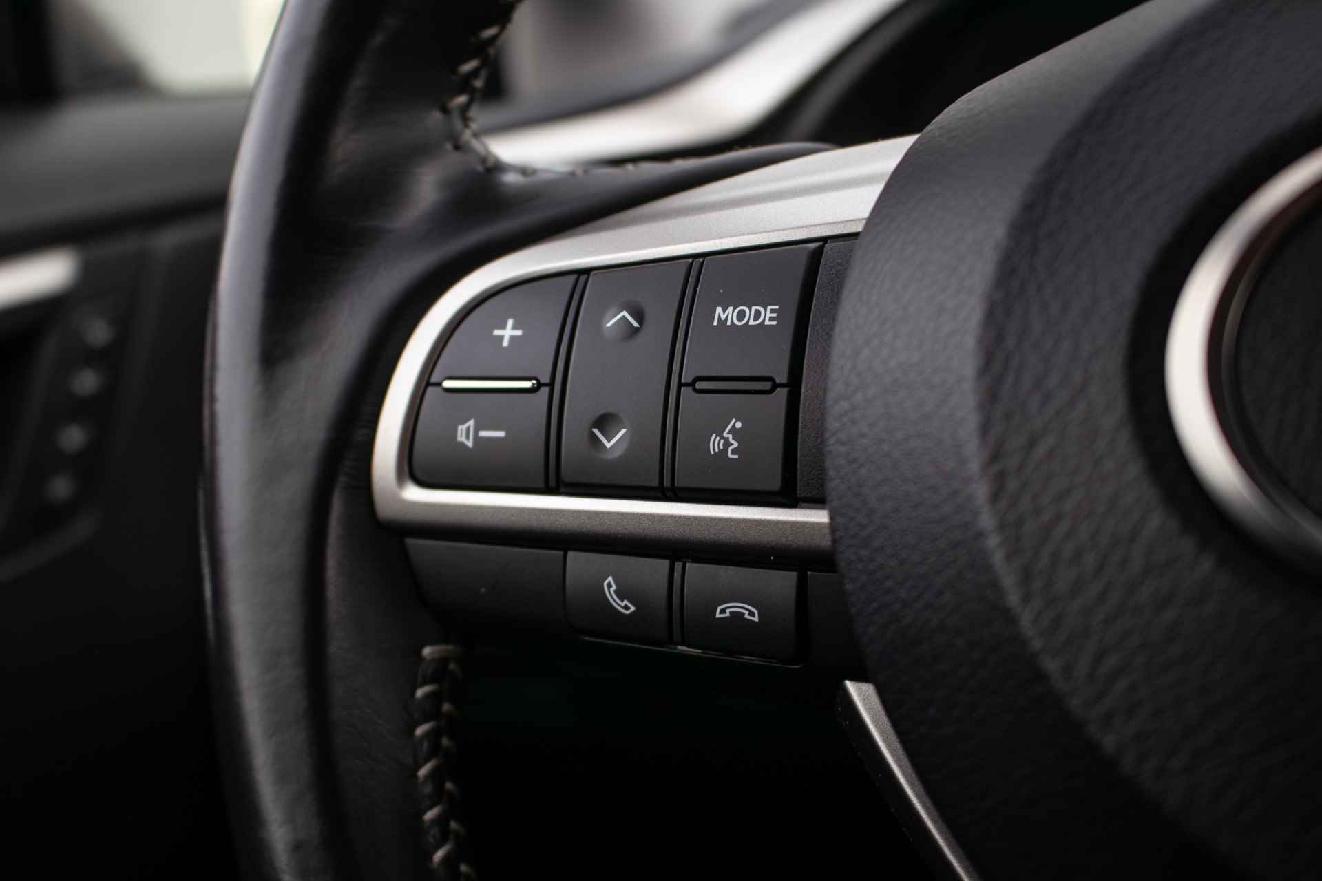 Lexus RX 450h 4WD Luxury Line All-in rijklaarprijs | Ad. Cruise | Trekhaak | Dealeronderh. - 51/59