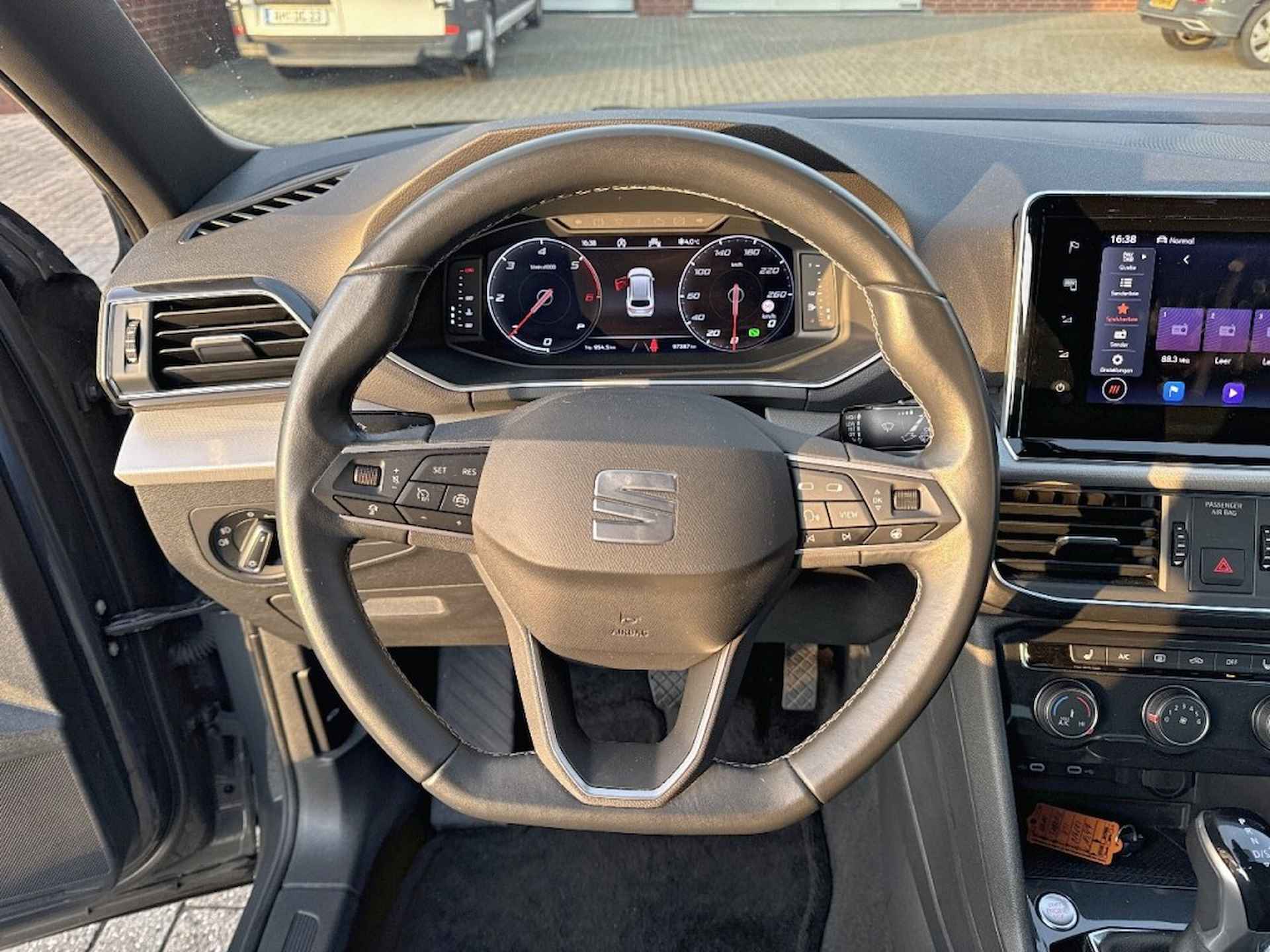 SEAT Tarraco 2.0 TDI DSG STYLE TREKHAAK/CAMERA/BEATS-AUDIO/ACC/NAVI/E-KLEP - 13/28