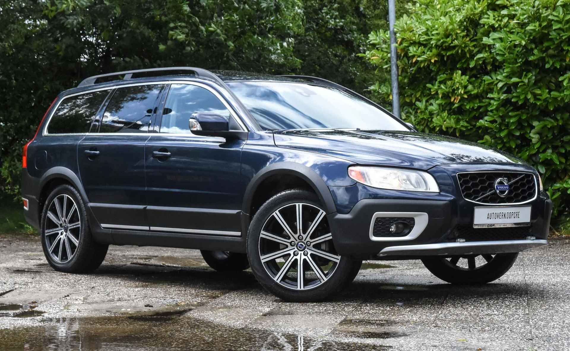 Volvo XC70 T6 3.0 AWD Summum LPG automaat / zwart leer / schuifdak / parkeersensoren / 20 inch LM-velgen / elek stoelen met verwarming / cruise control - 37/43