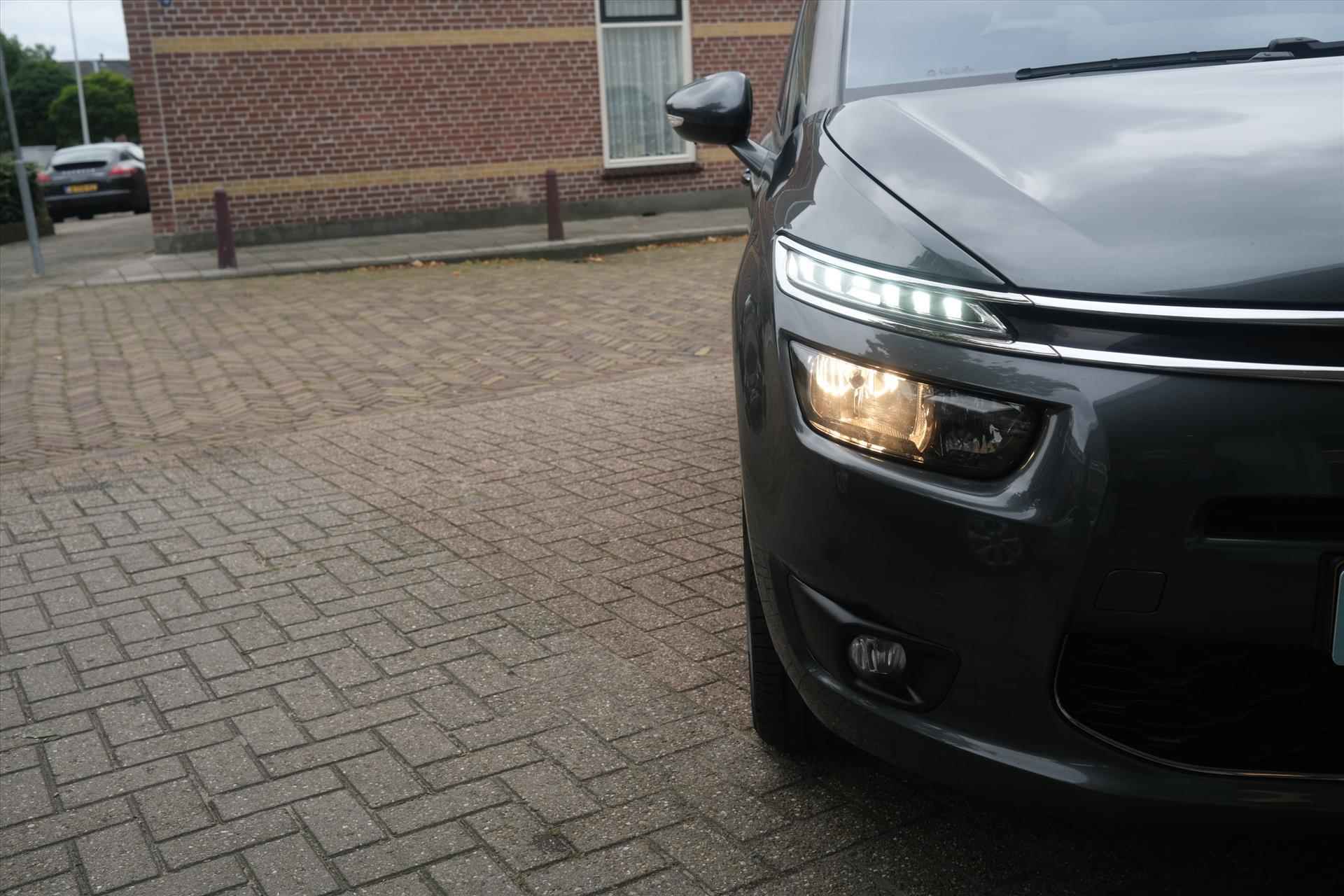 CITROEN Grand C4 Picasso PT 130 Business Trekhaak | Camera | 17" etc - 10/53