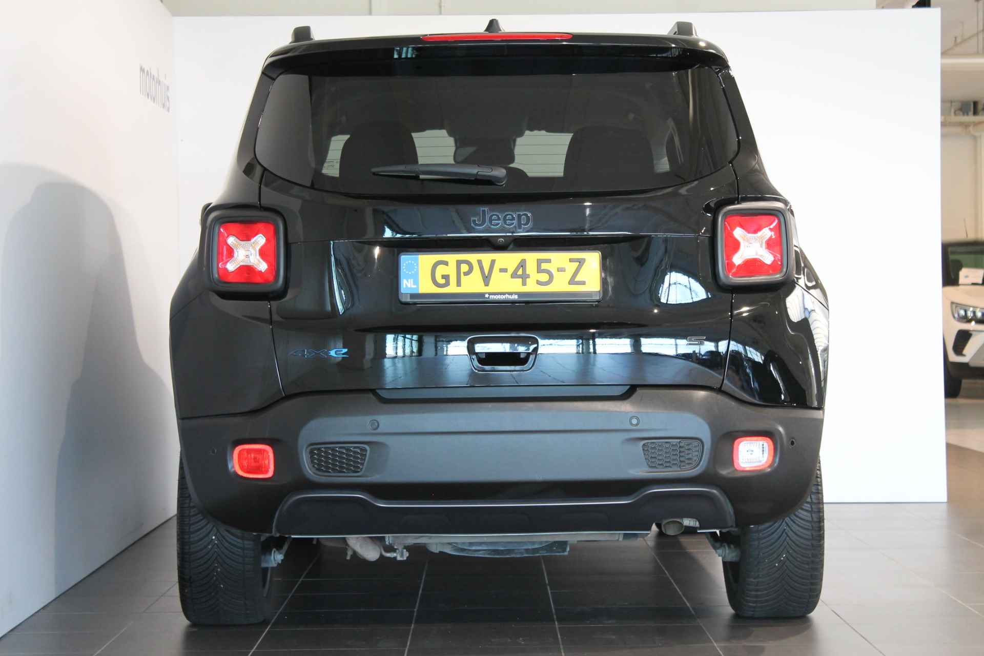 Jeep Renegade 1.3T 4XE 240PK PHEV 4WD AUTOMAAT ´S´ NAVI TEL CAMERA ECC - 6/35