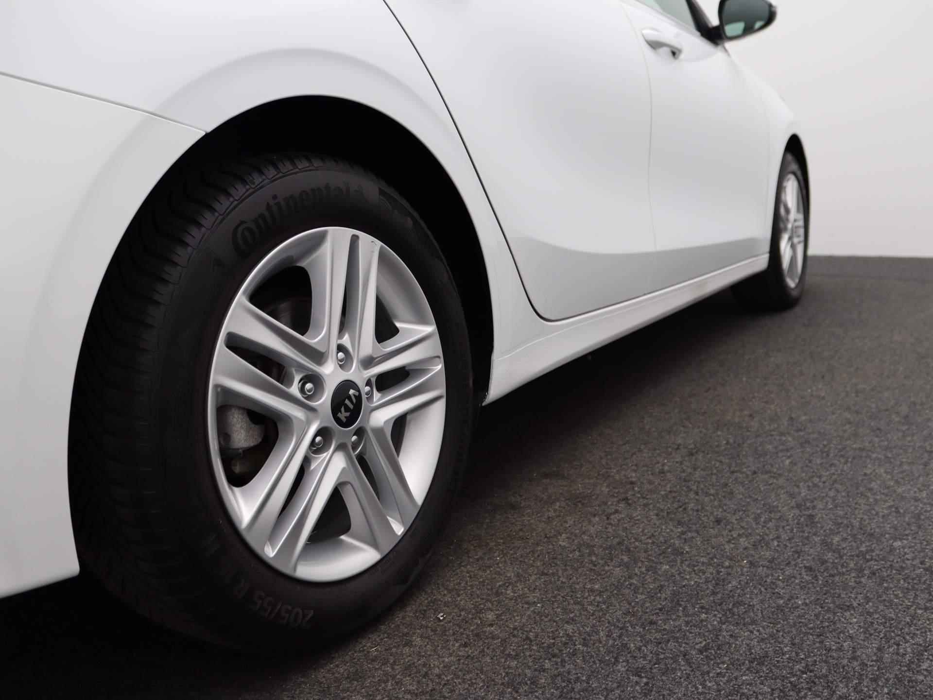 Kia Ceed Sportswagon 1.0 T-GDi DynamicLine | Navigatie | Climate Control | Camera | Parkeersensoren | - 37/43