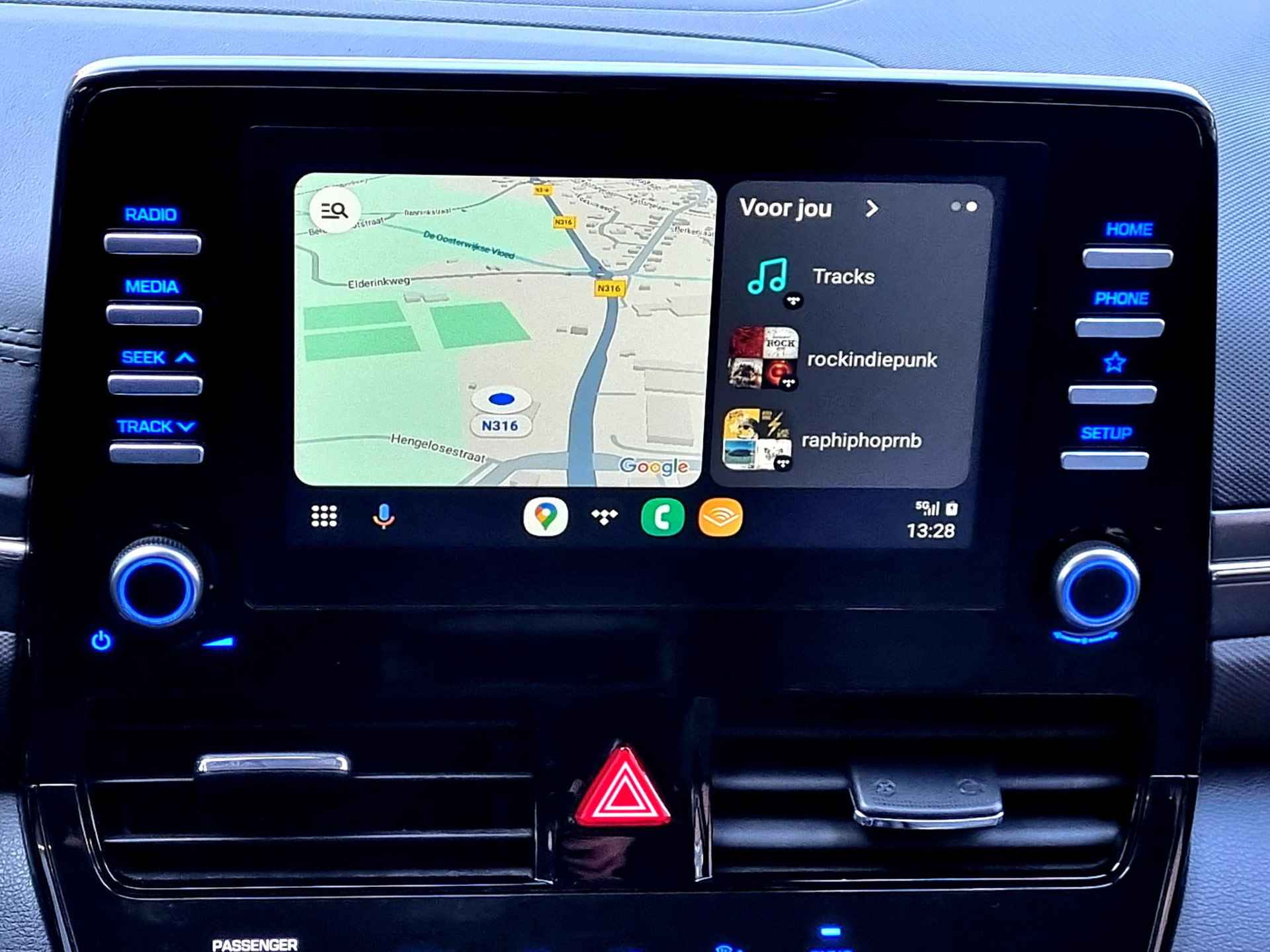 Hyundai IONIQ 1.6 GDi PHEV Plug-In Comfort Automaat / Navigatie via Android Auto/Apple Carplay / Camera / Cruise Control Adaptief - 4/47