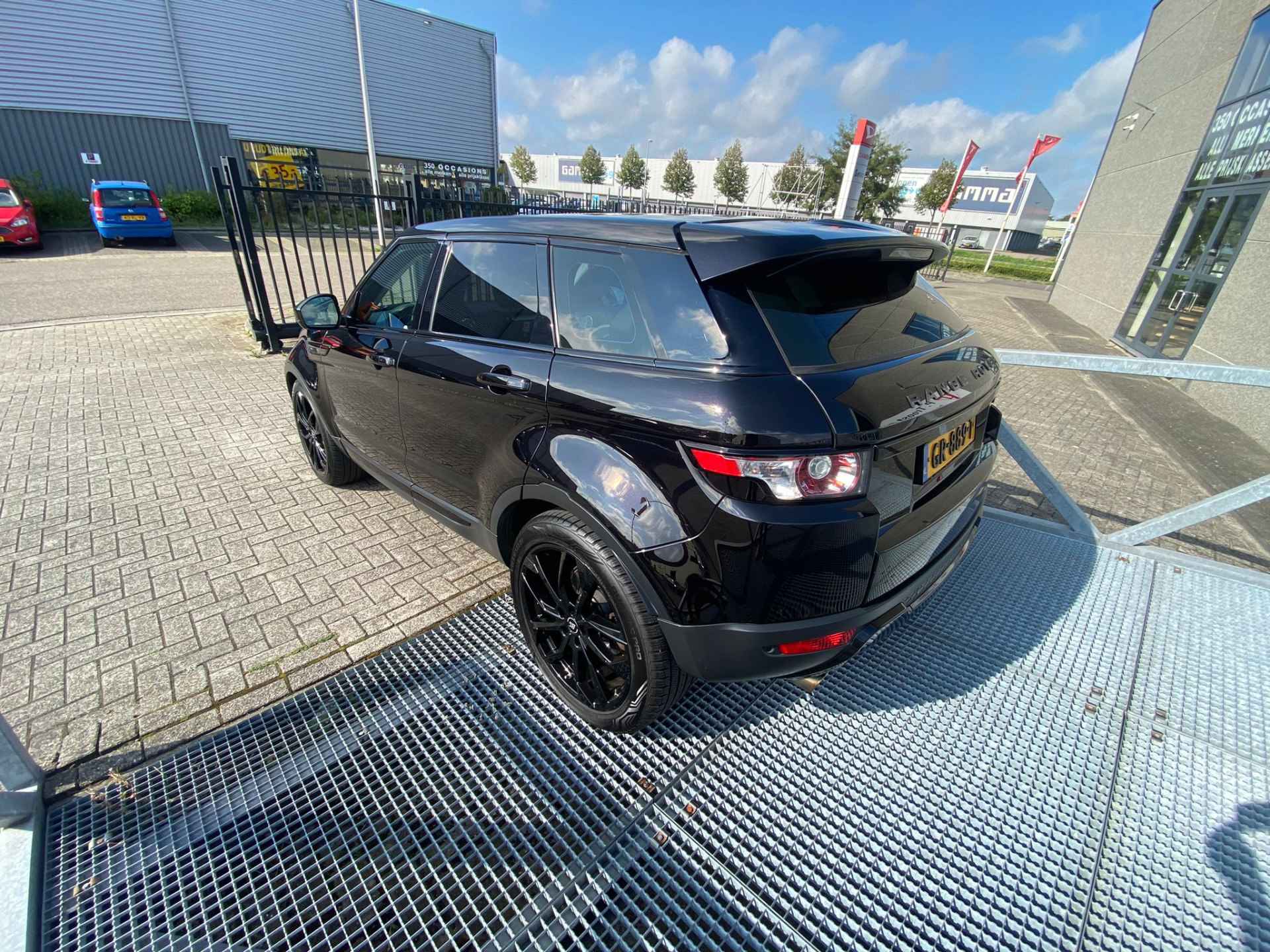 Land Rover Range Rover Evoque 2.0 Si 4WD Prestige Business Edition Orig. NL auto/Panoramadak/Meredian/Leder/Camera/Parkeersensoren/Navigatie/Elektrische achte - 5/16