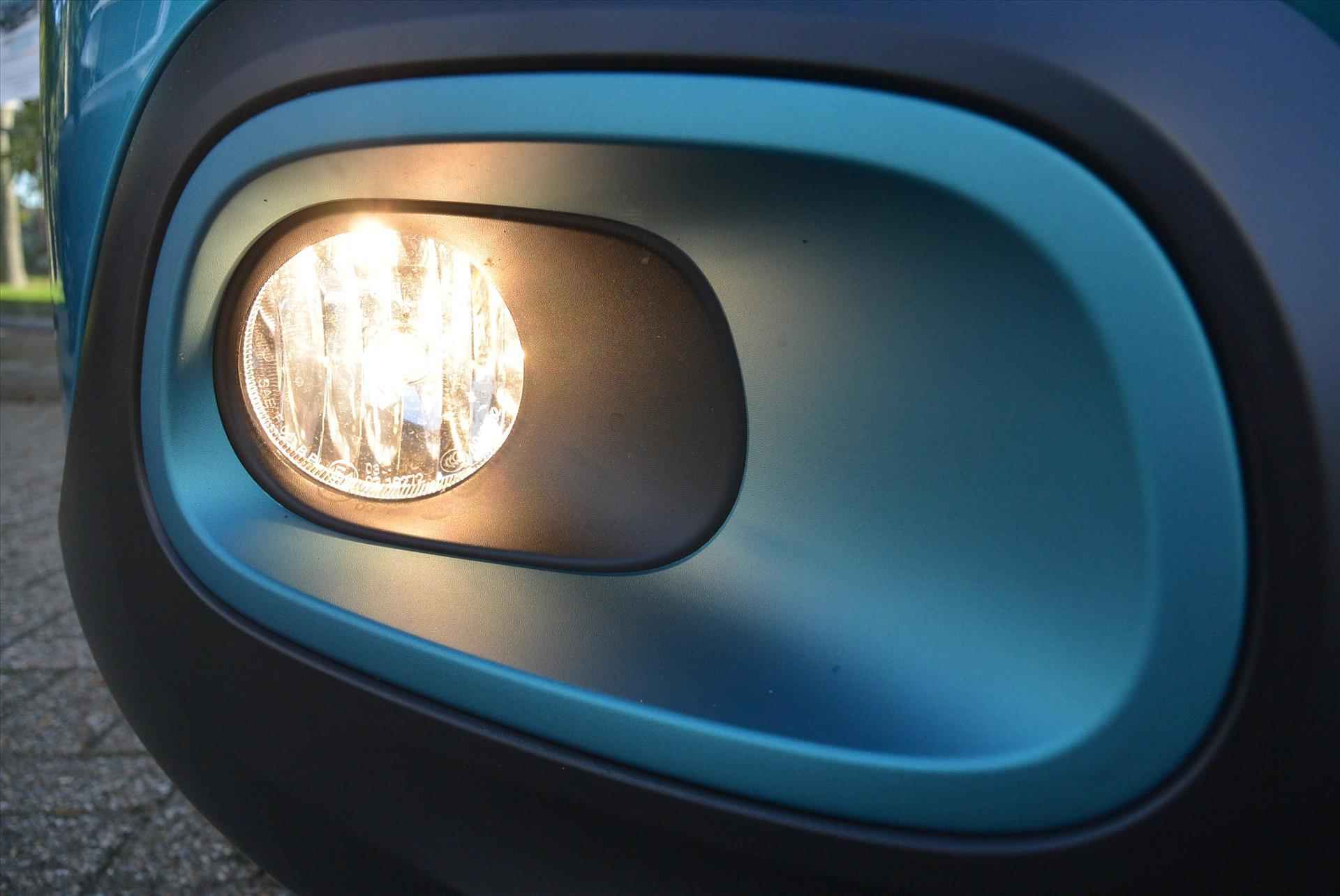 Citroën C3 PureTech 83pk Shine │ Connect Nav DAB+ │ Apple Carplay™ en Android Auto™ - 21/63