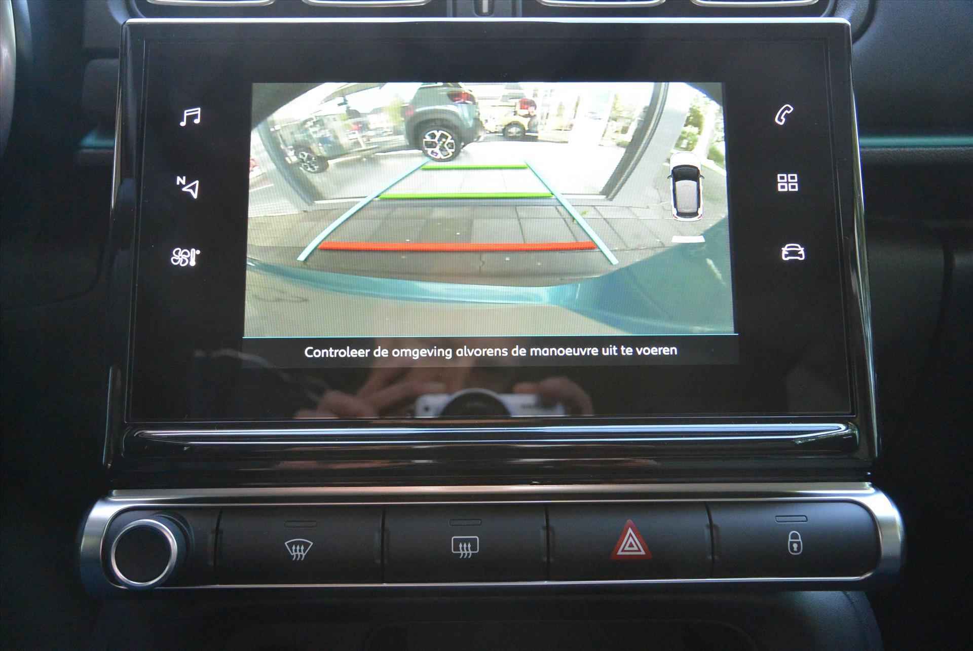 Citroën C3 PureTech 83pk Shine │ Connect Nav DAB+ │ Apple Carplay™ en Android Auto™ - 44/63