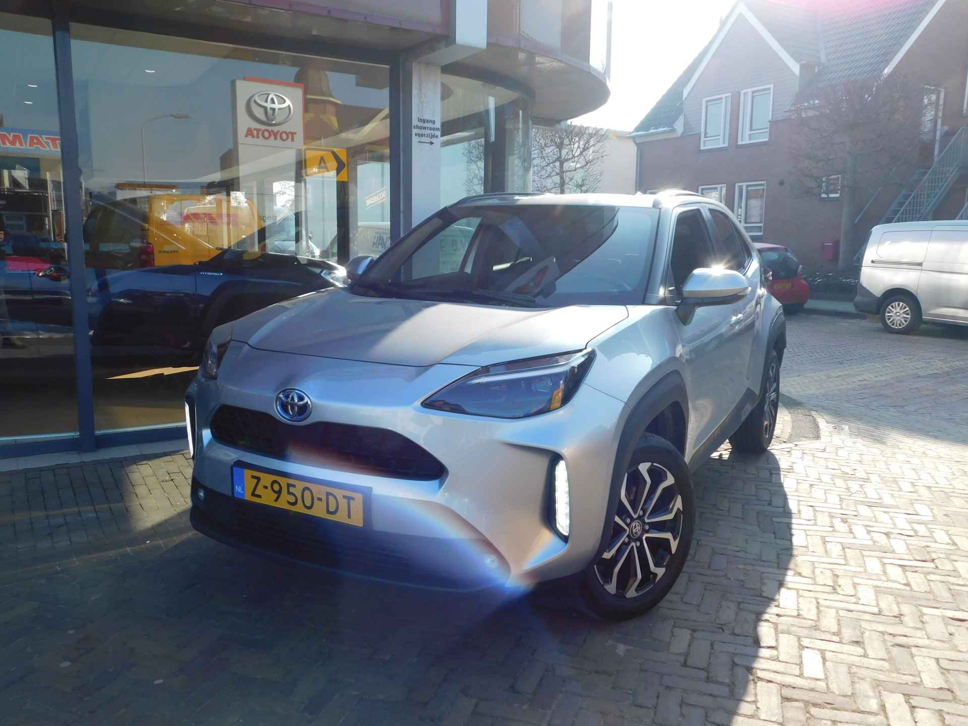 Toyota Yaris Cross 1.5 Hybrid Dynamic | Navigatie | Led Koplampen | - 9/56