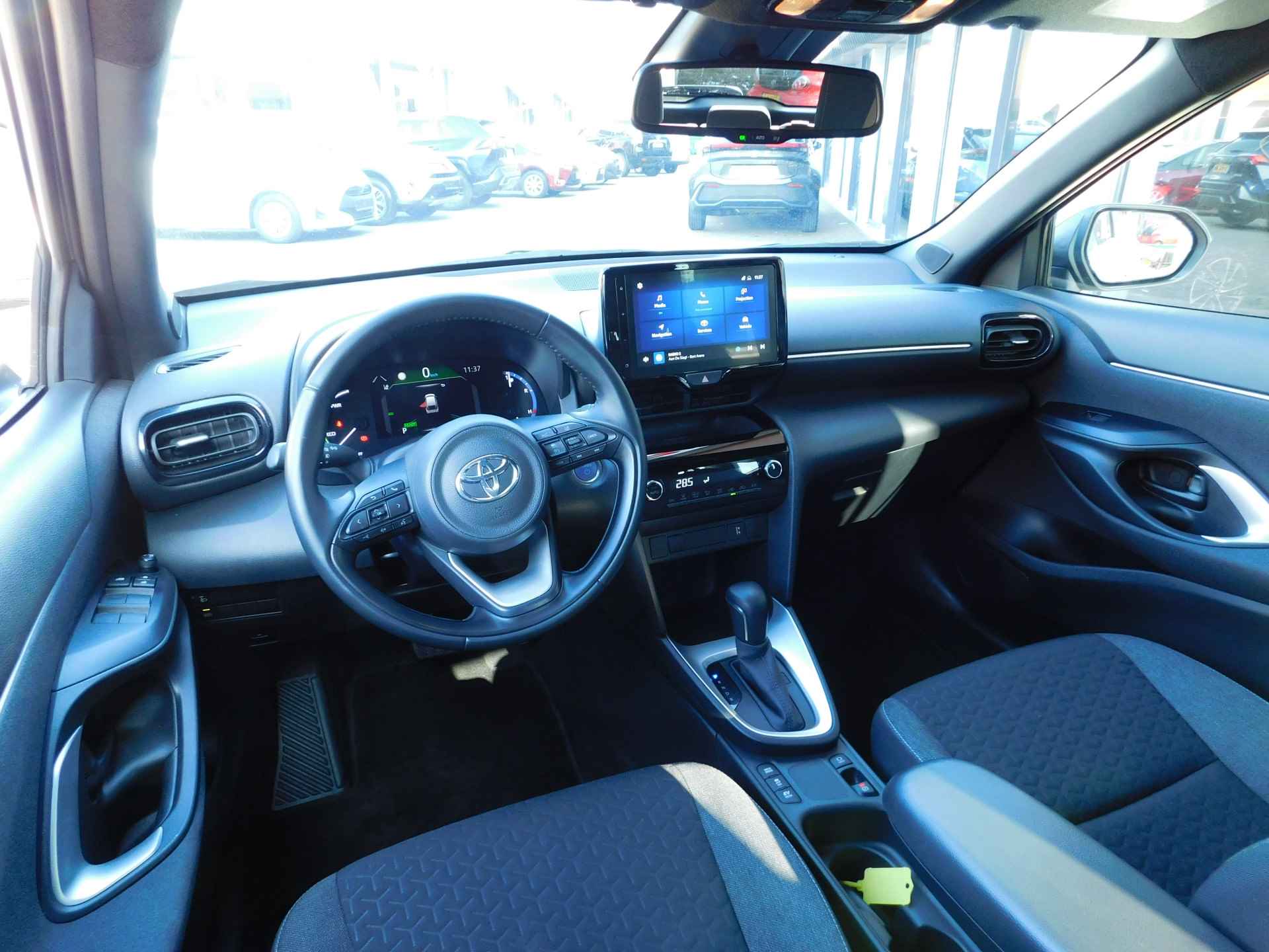 Toyota Yaris Cross 1.5 Hybrid Dynamic | Navigatie | Led Koplampen | - 20/56