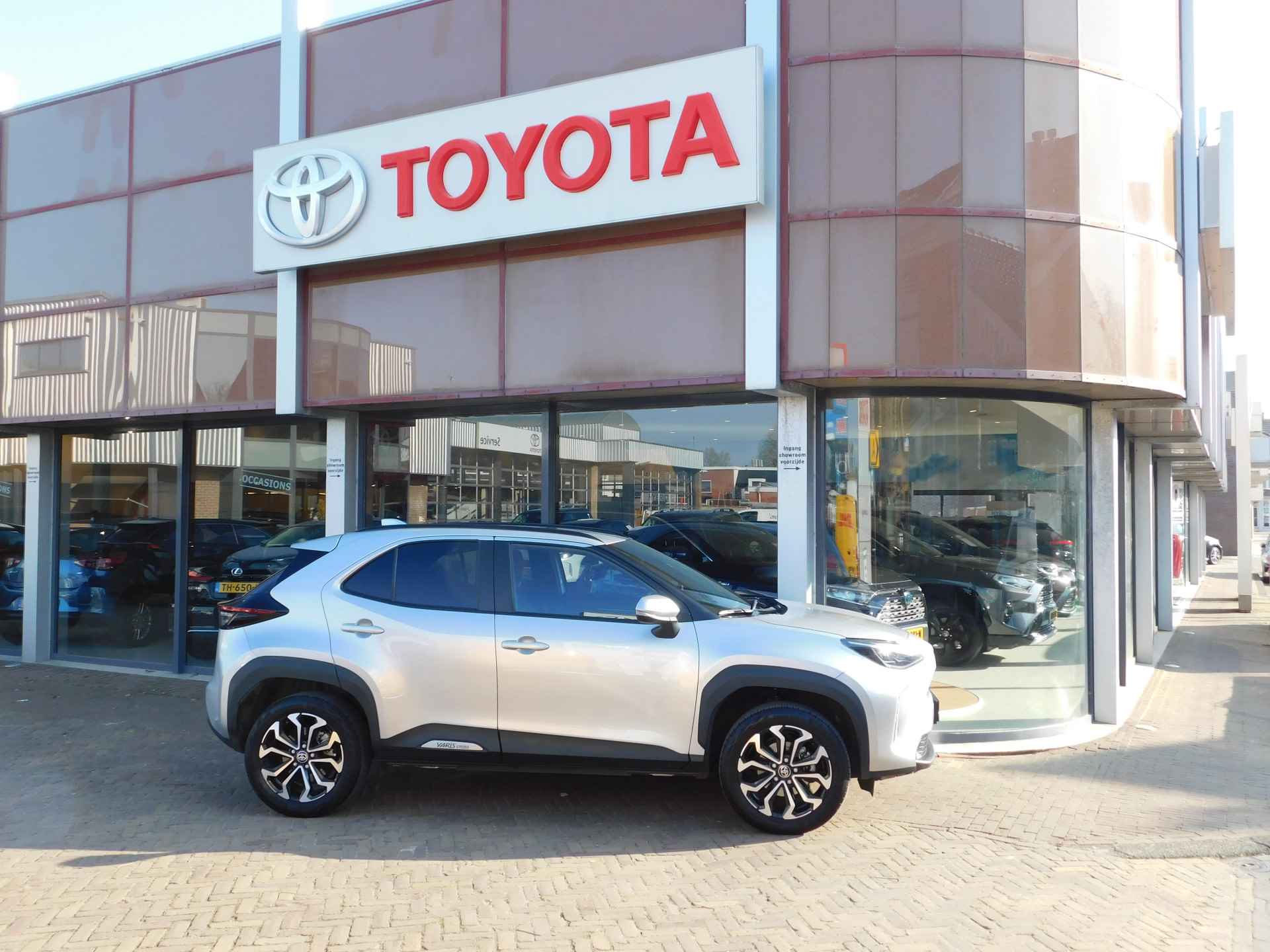 Toyota Yaris Cross 1.5 Hybrid Dynamic | Navigatie | Led Koplampen | - 38/56