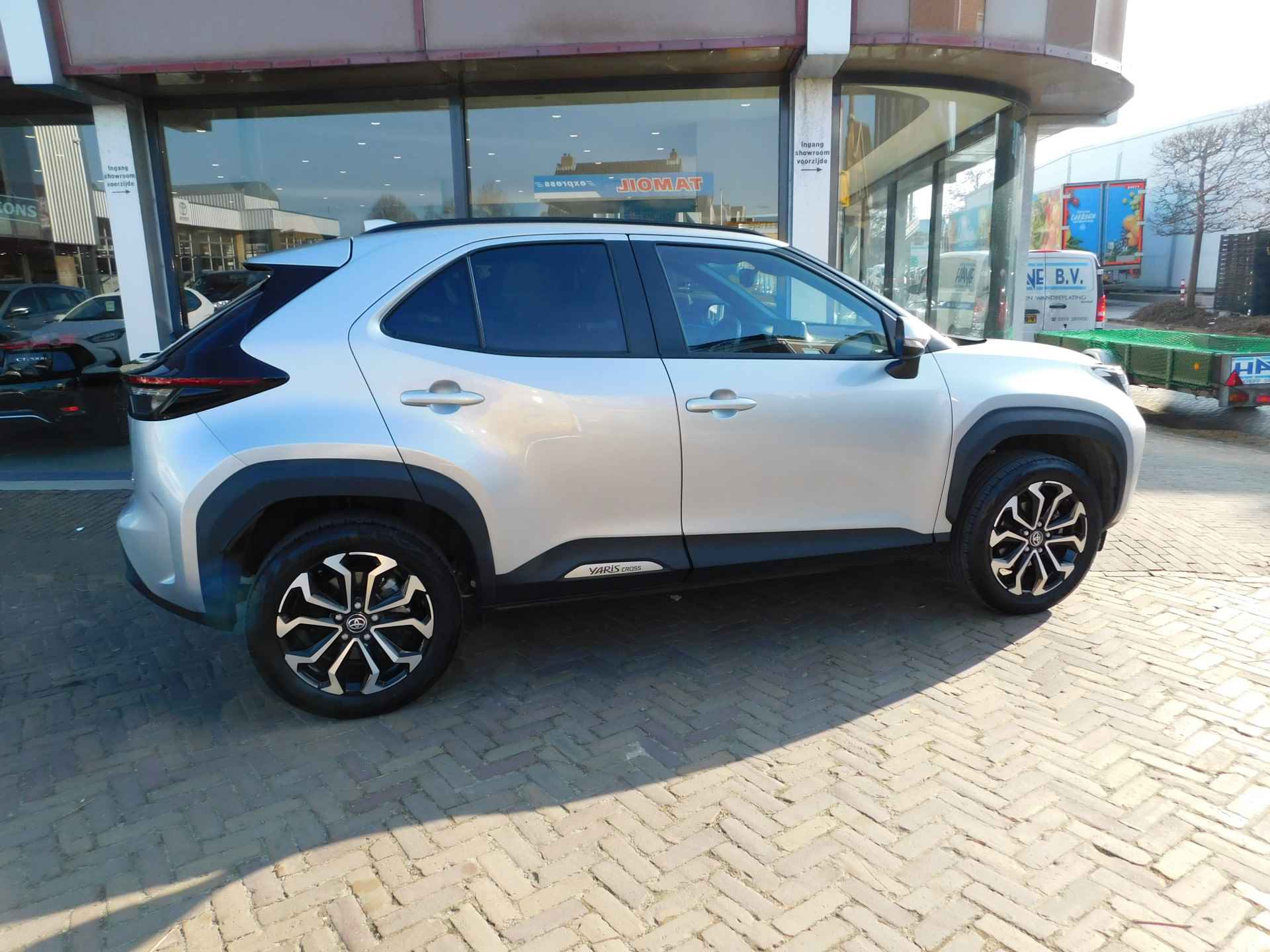 Toyota Yaris Cross 1.5 Hybrid Dynamic | Navigatie | Led Koplampen | - 42/56