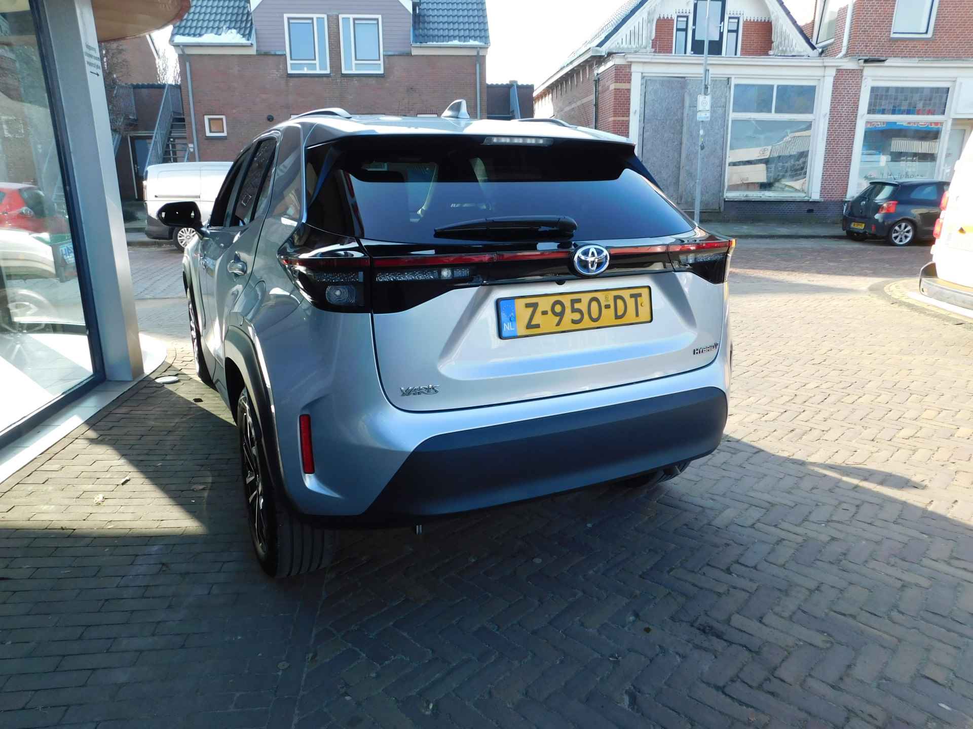 Toyota Yaris Cross 1.5 Hybrid Dynamic | Navigatie | Led Koplampen | - 47/56