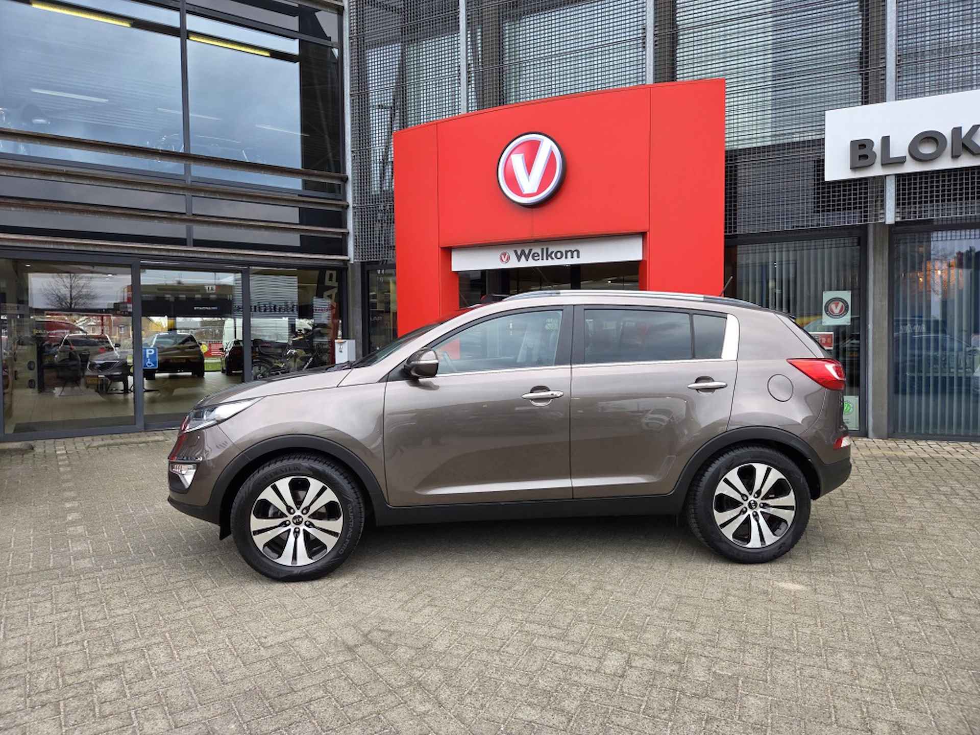 Kia Sportage 2.0 SuperPack | Navi | Leer | stoel verw. | Trekhaak | - 4/26