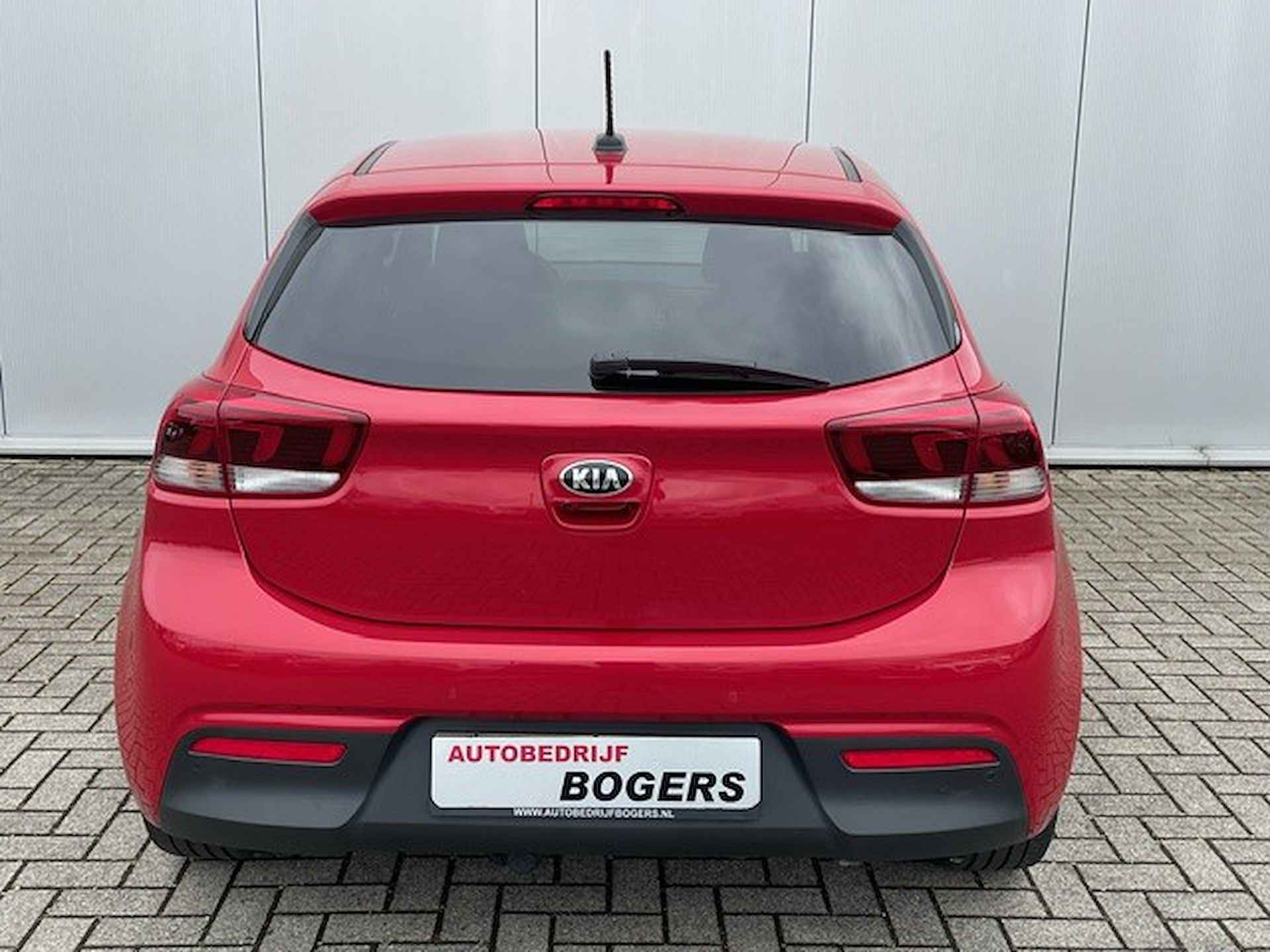 Kia Rio 1.0 TGDI ExecutiveLine Navigatie, Climate Control, Afn.Trekhaak, Leder, 17"Lm, Stoel/Stuurverwarming - 14/26