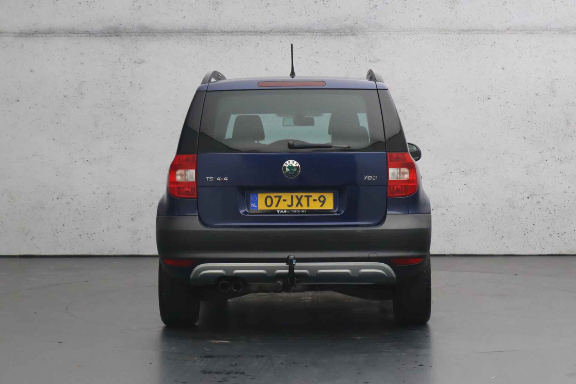 Škoda Yeti 1.8 TSI Ambition 4x4 | Airconditioning | Cruise control | 17" lichtmetalen velgen | Trekhaak - 10/28