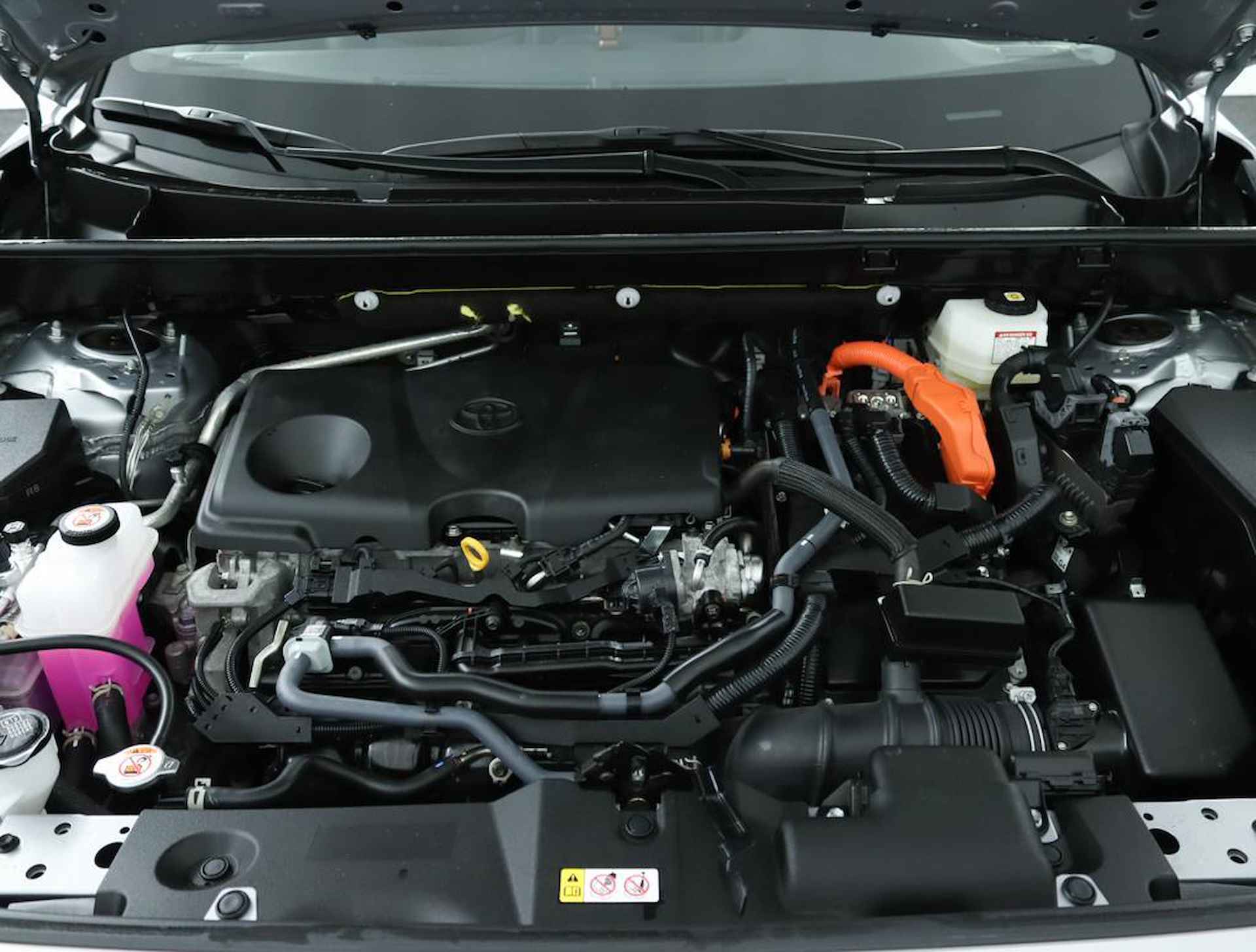 Toyota RAV4 2.5 Hybrid AWD Style | Front Runner | Innovation Pakket | Trekhaak 1650 KG | Lederen Bekleding | 360 Graden Camera | - 34/54