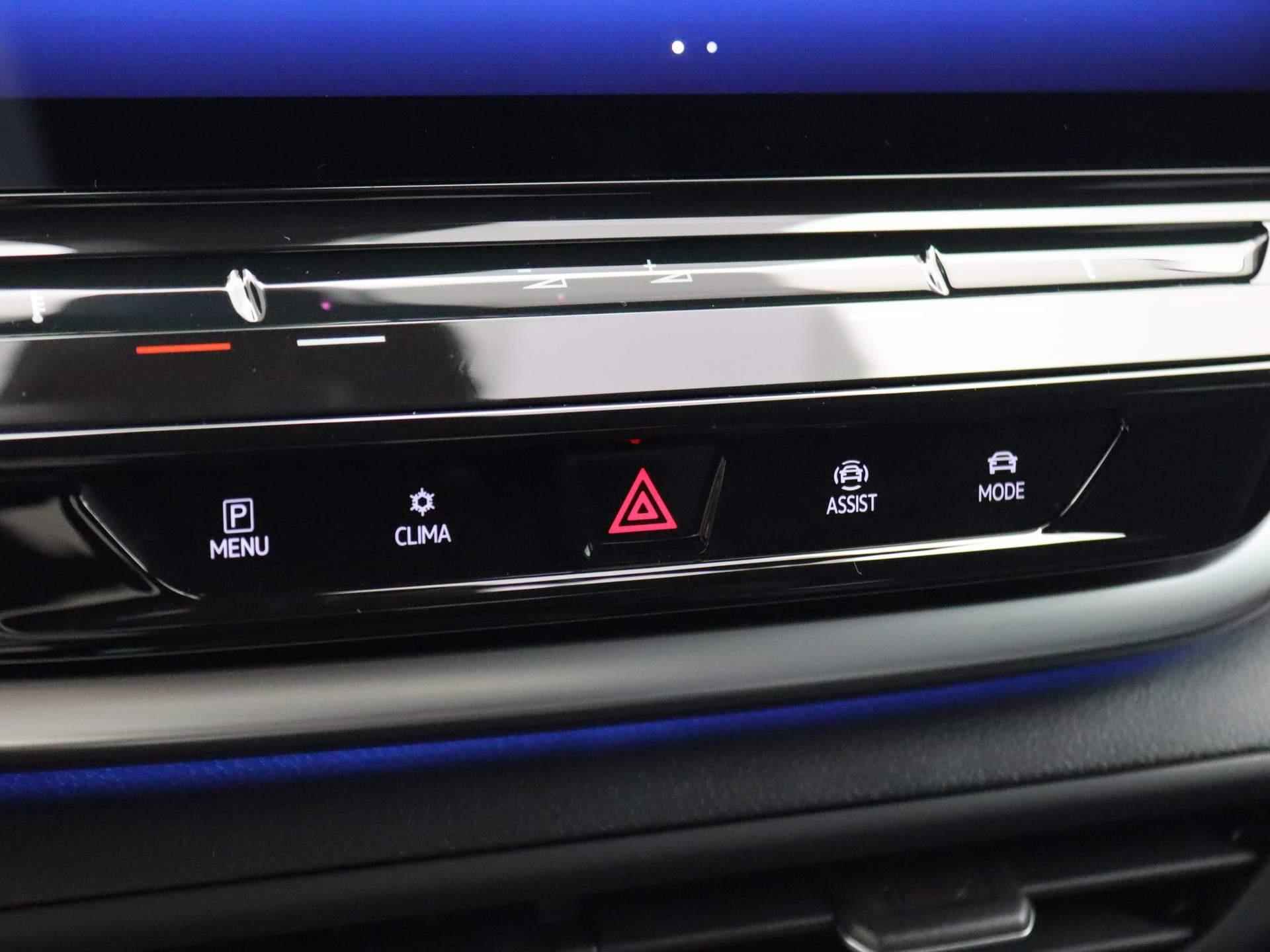 Volkswagen ID.5 Pro 77 kWh 204PK Warmtepomp, panoramadak, trekhaak, 360 gr. camera, Head-up, winterpakket Plus, Assist. pakket Plus, alarm, 19'' lichtmetaal - 31/46